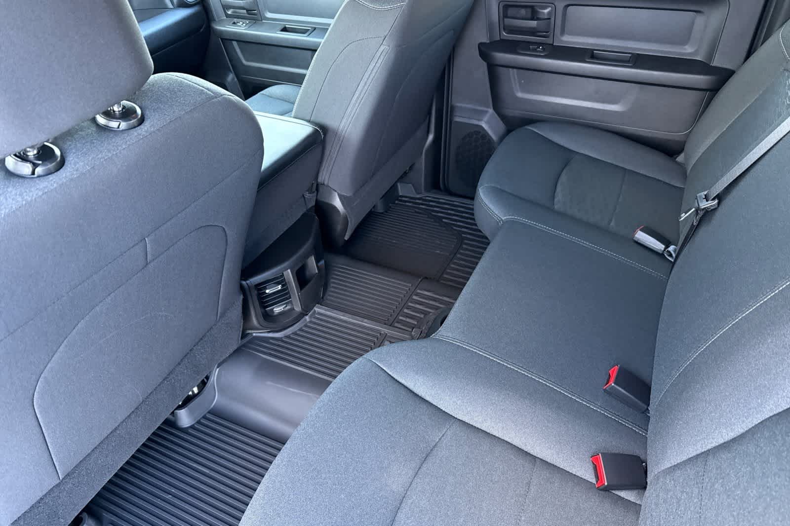 Thumbnail: 2026 RAM 3500 - 4