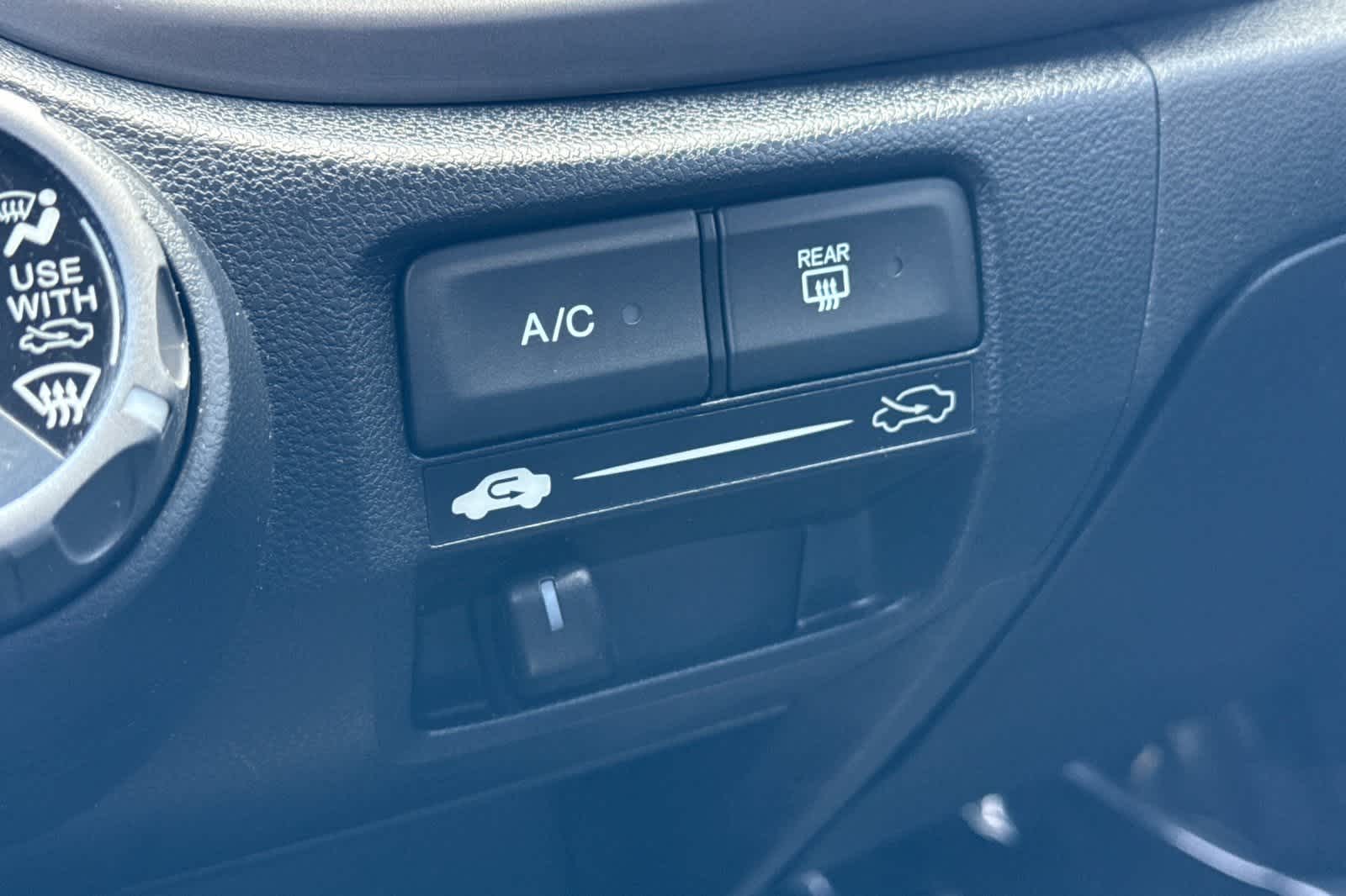 Thumbnail: 2013 Honda Fit - 30