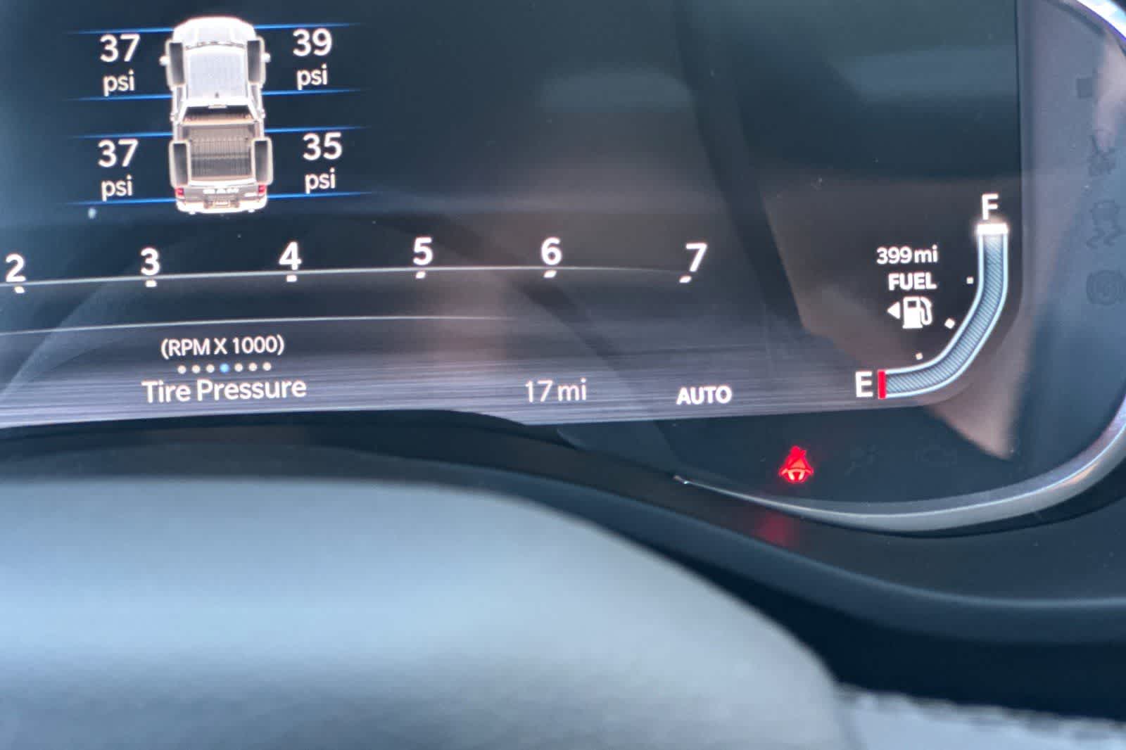 Thumbnail: 2026 RAM 1500 - 29