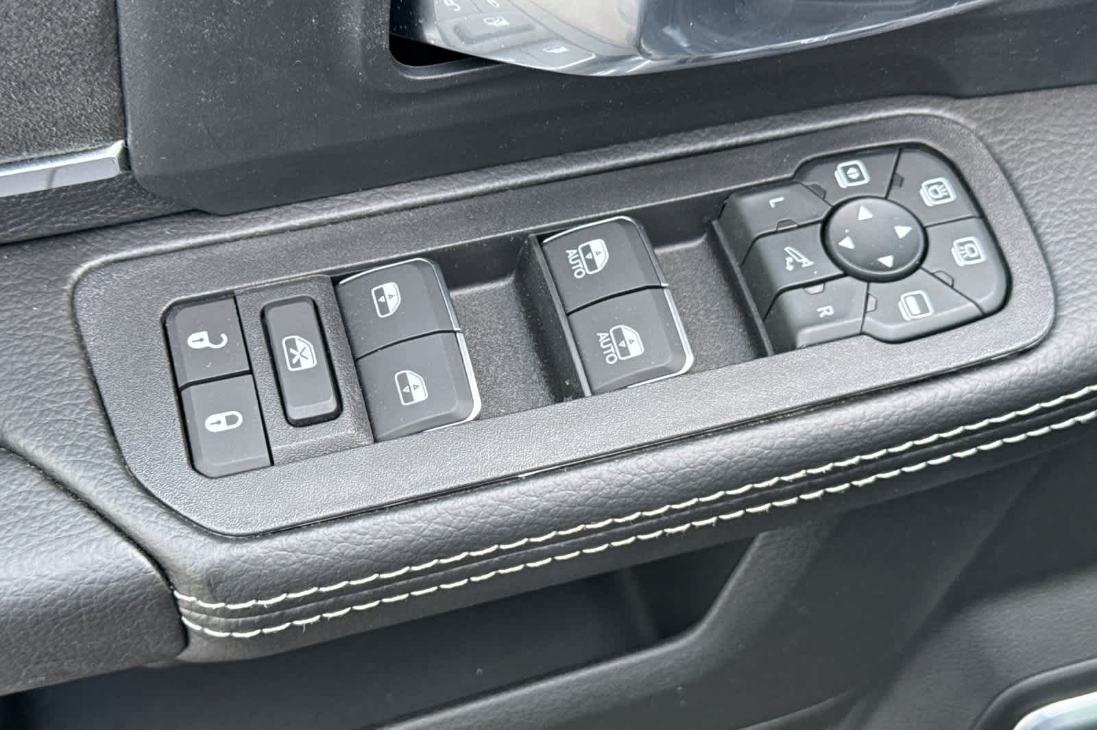 Thumbnail: 2026 RAM 2500 - 13