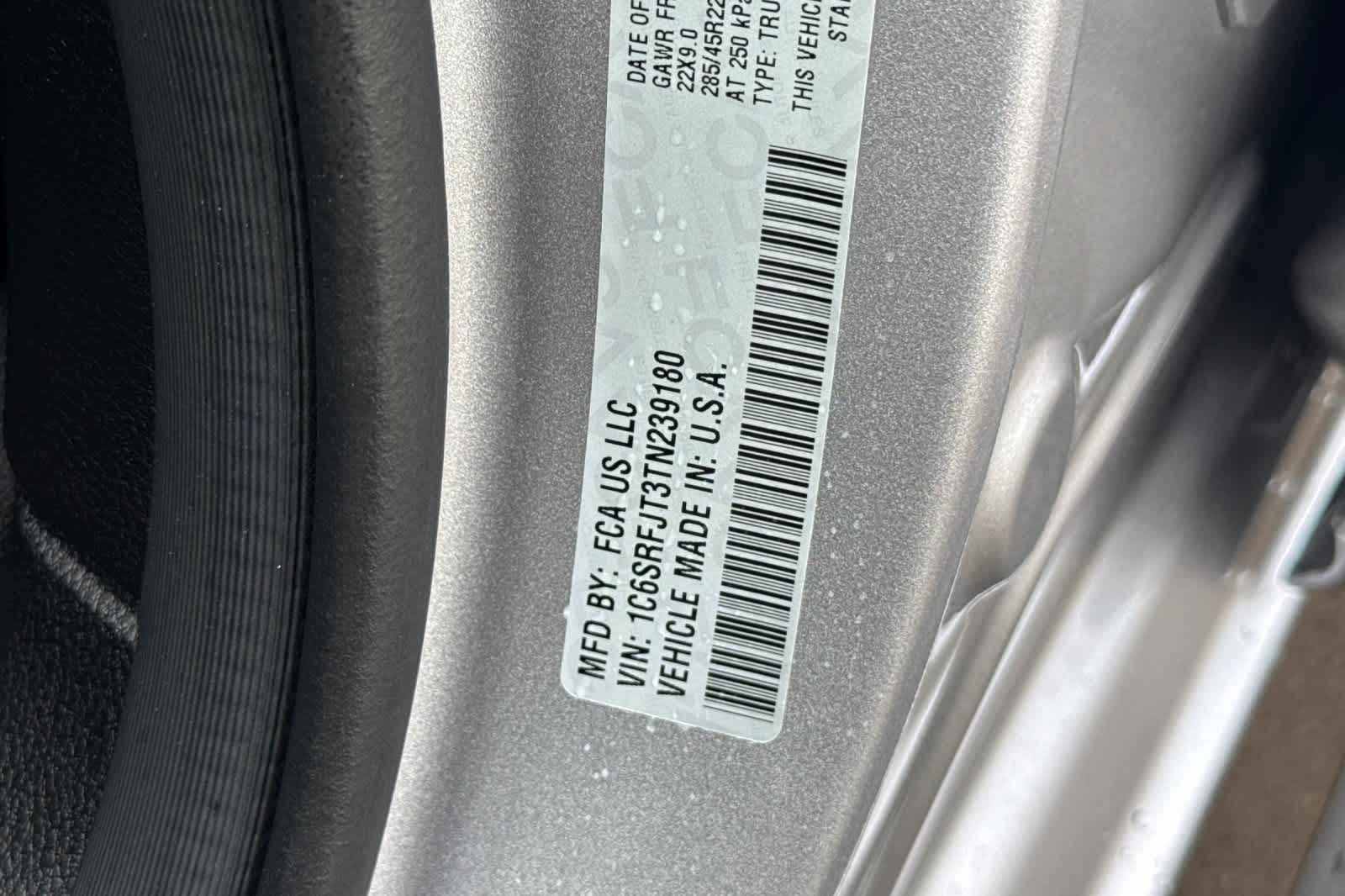 Thumbnail: 2026 RAM 1500 - 32