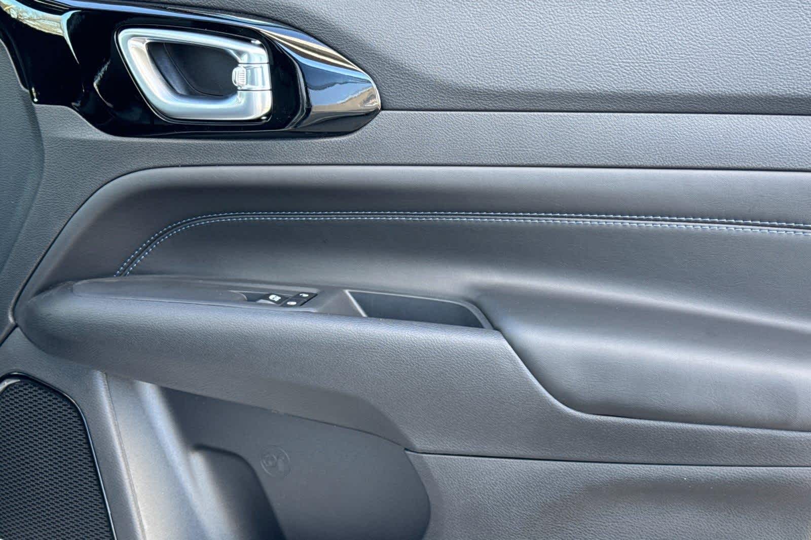 Thumbnail: 2025 Jeep Compass - 19