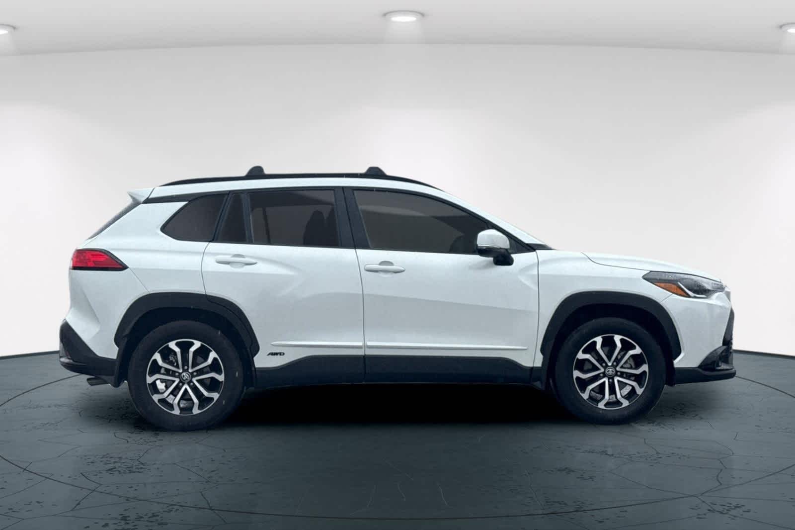 Thumbnail: 2024 Toyota Corolla Cross - 6