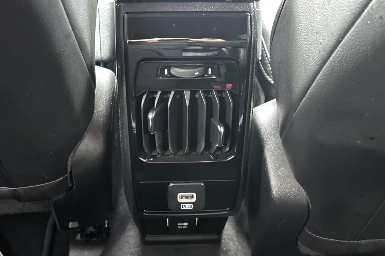 Thumbnail: 2023 Jeep Compass - 15