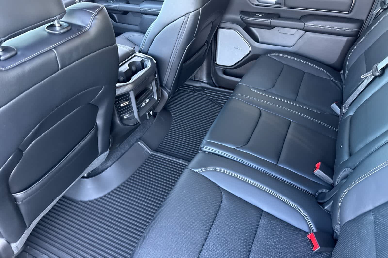 Thumbnail: 2026 RAM 1500 - 4