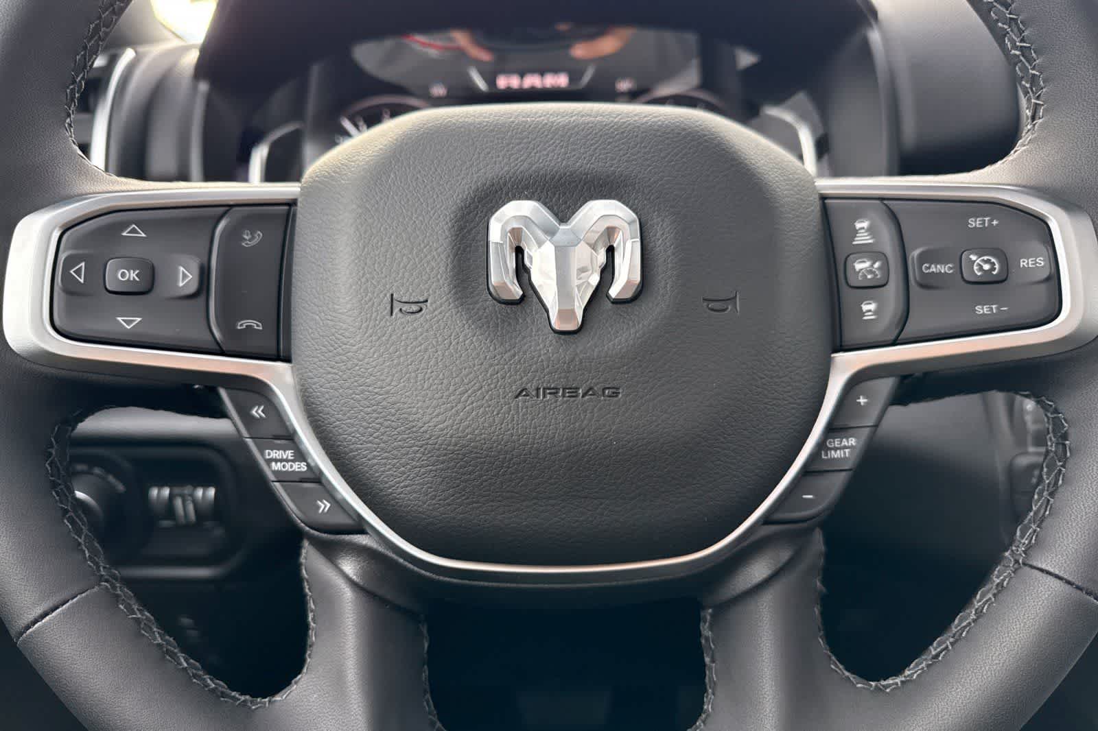 Thumbnail: 2026 RAM 1500 - 25