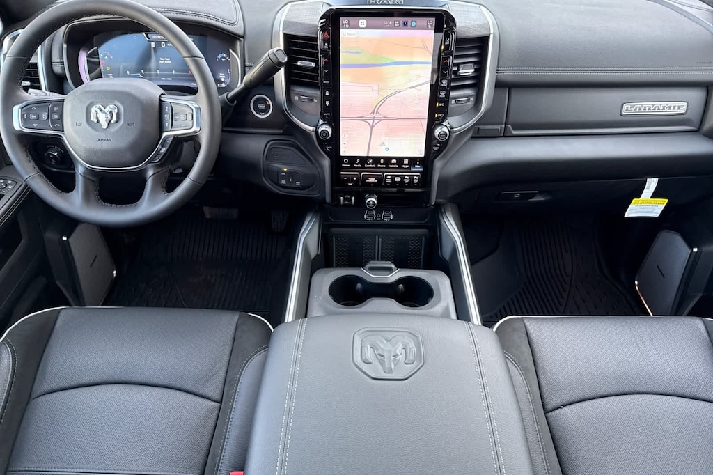 New 2026 Ram 3500 LARAMIE CREW CAB 4X4 8' BOX Pickup