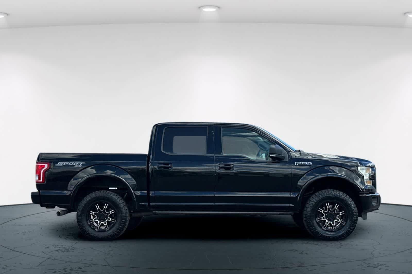 Thumbnail: 2016 Ford F-150 - 6