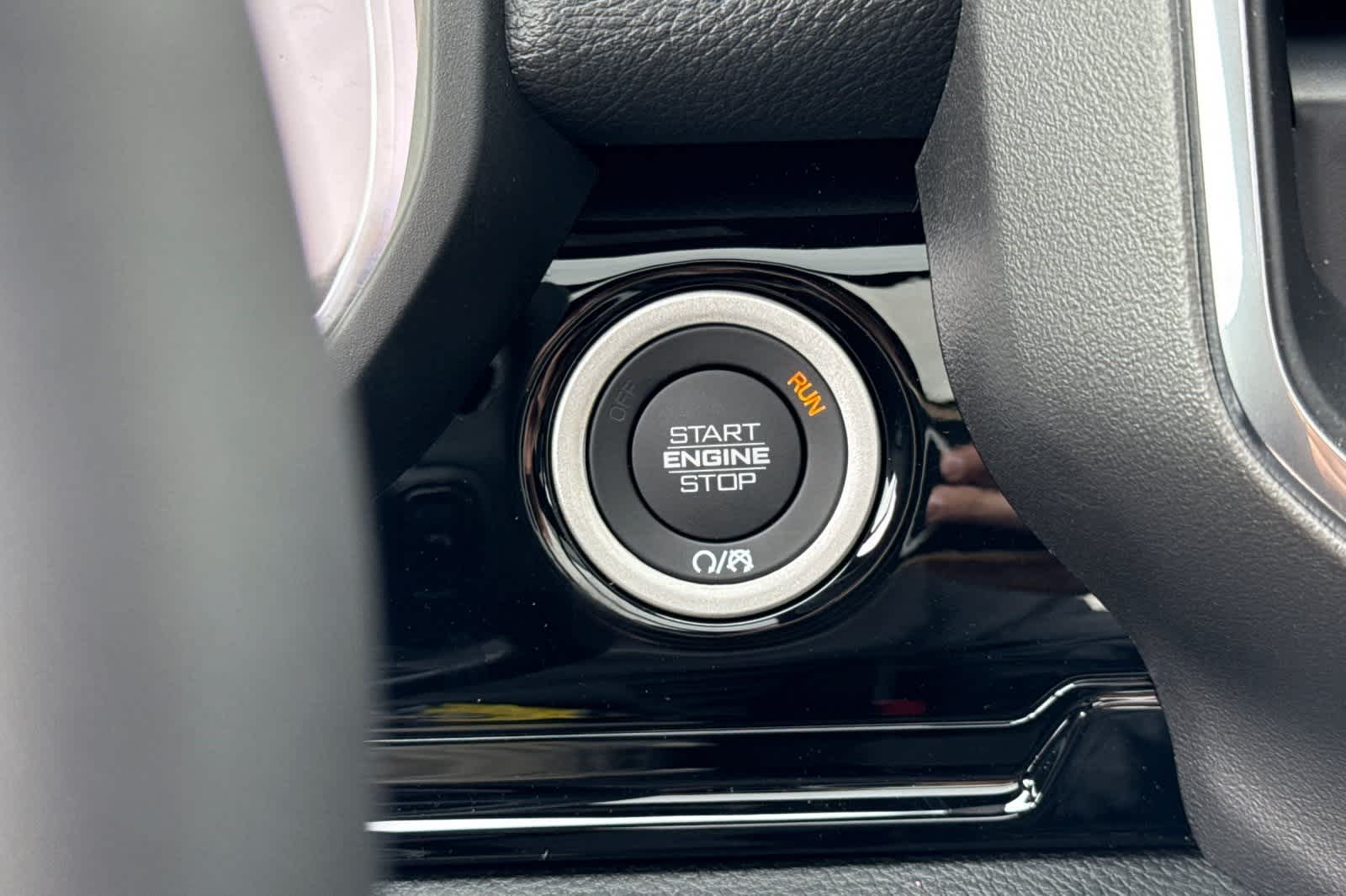 Thumbnail: 2025 RAM 1500 - 24