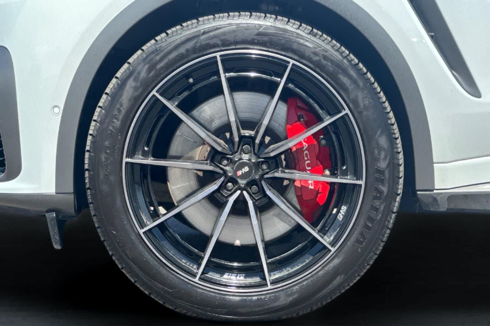 Thumbnail: 2021 Jaguar F-Pace - 31