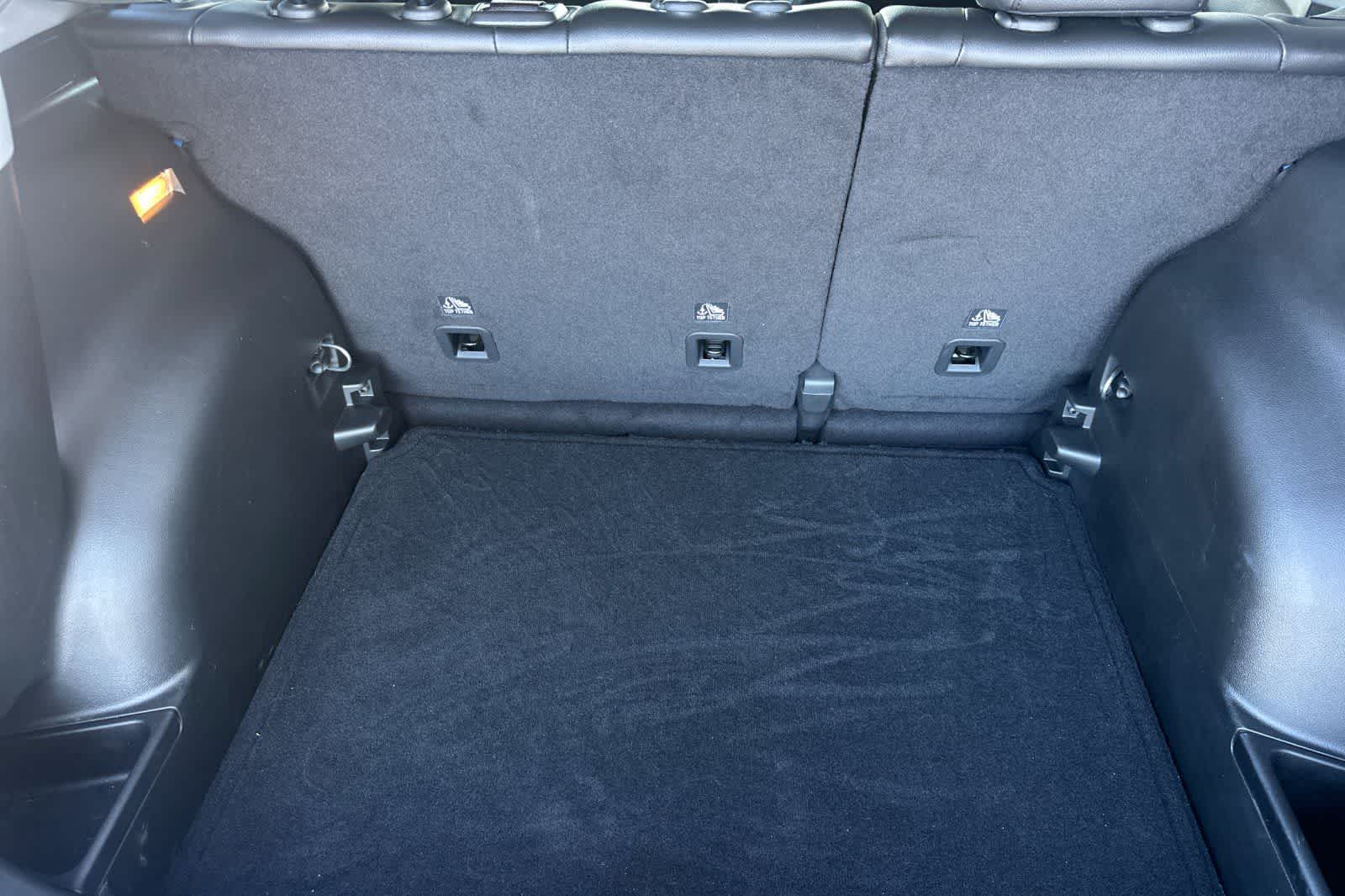 Thumbnail: 2022 Jeep Compass - 16