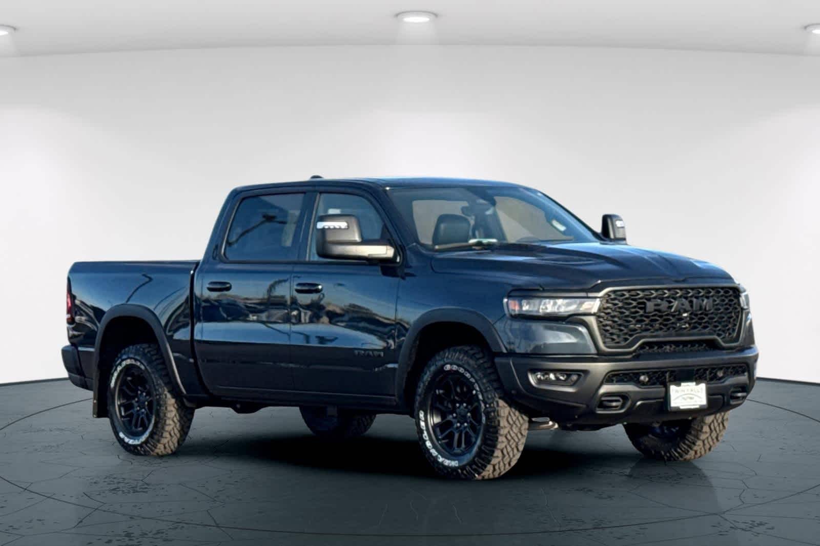 Thumbnail: 2026 RAM 1500 - 5