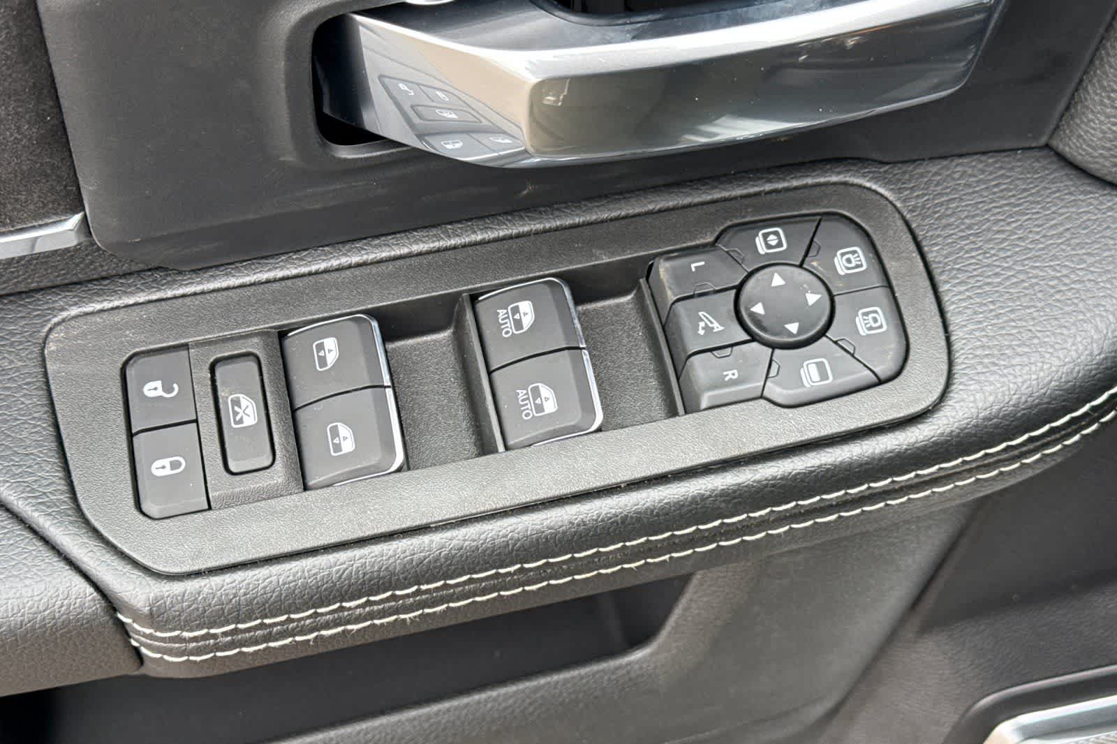 Thumbnail: 2026 RAM 2500 - 13