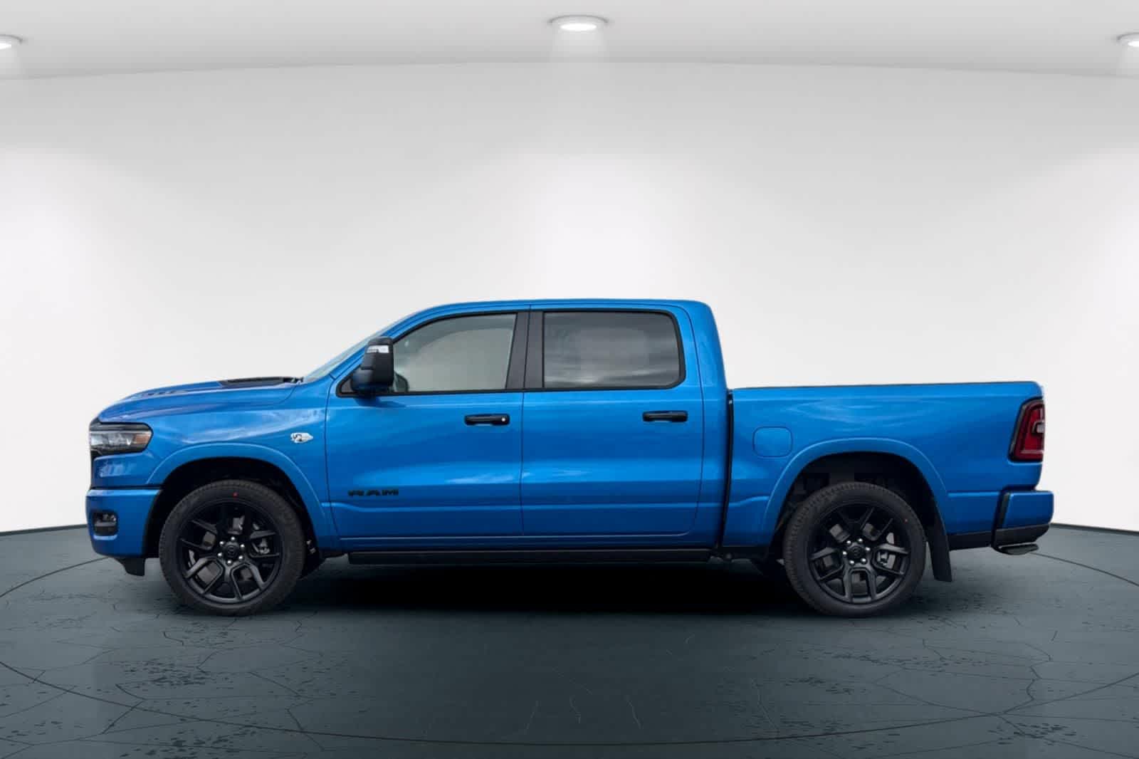 Thumbnail: 2026 RAM 1500 - 9