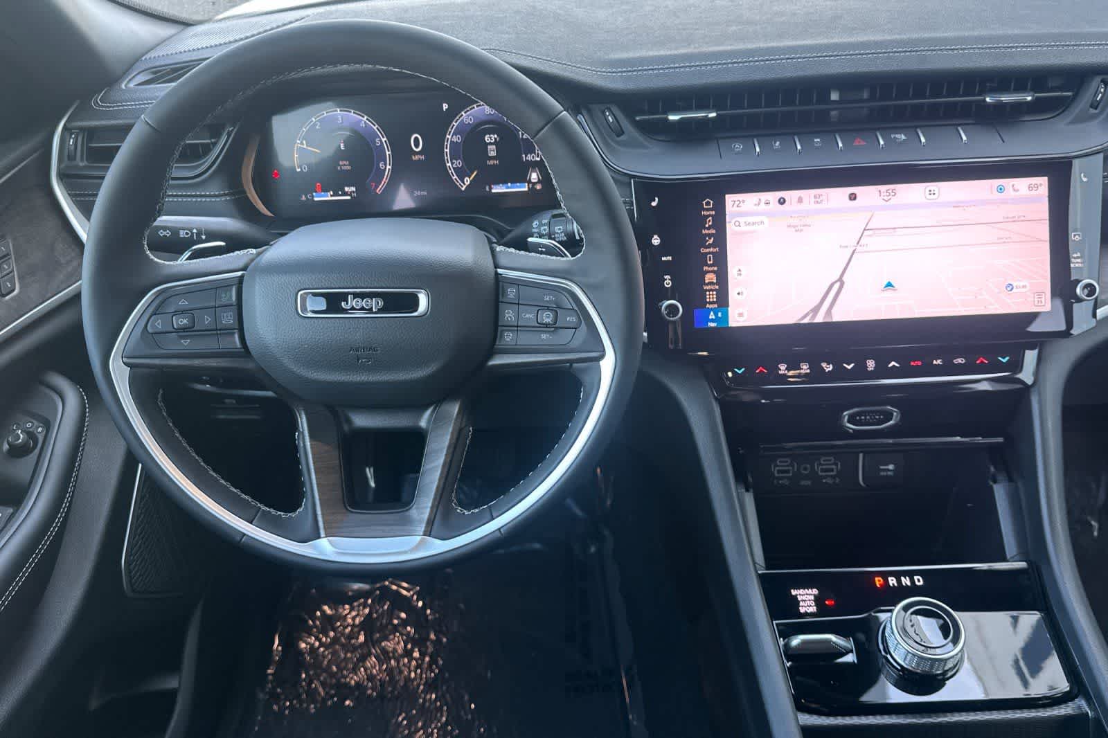 Thumbnail: 2026 Jeep Grand Cherokee - 14