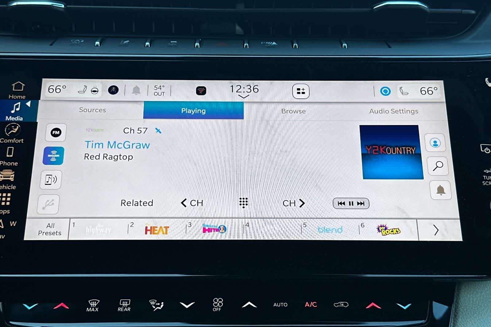 Thumbnail: 2026 Jeep Grand Cherokee - 21