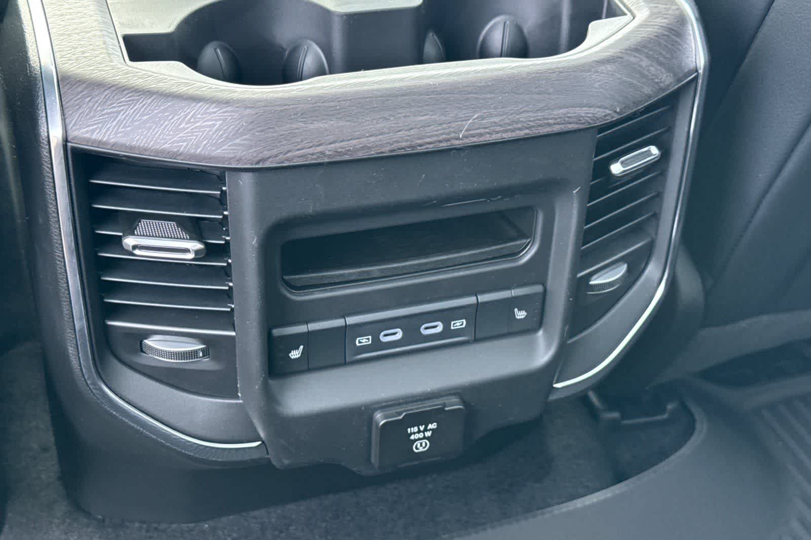 Thumbnail: 2026 RAM 1500 - 15