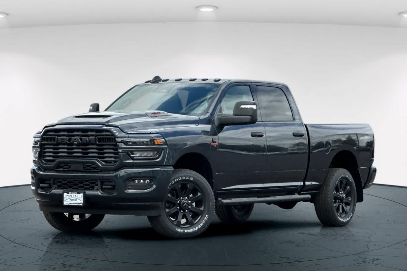 2026 RAM 2500 Tradesman/Black Express 4X4 Crew Cab SWB's photo