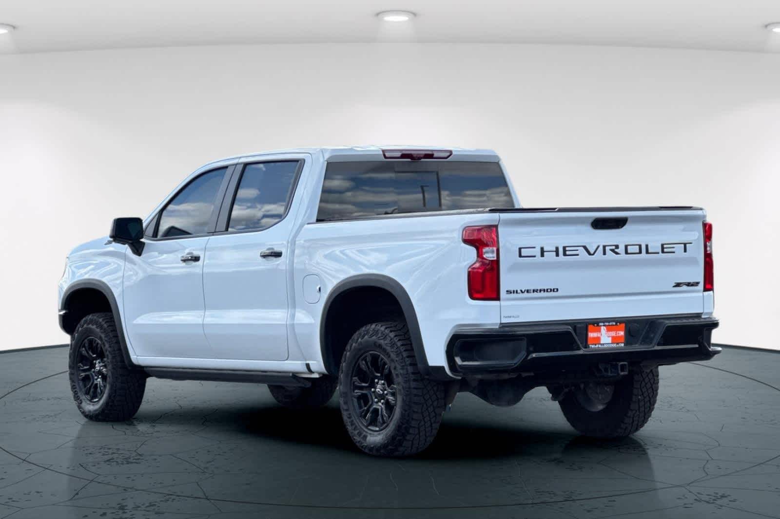 Thumbnail: 2024 Chevrolet Silverado 1500 - 8