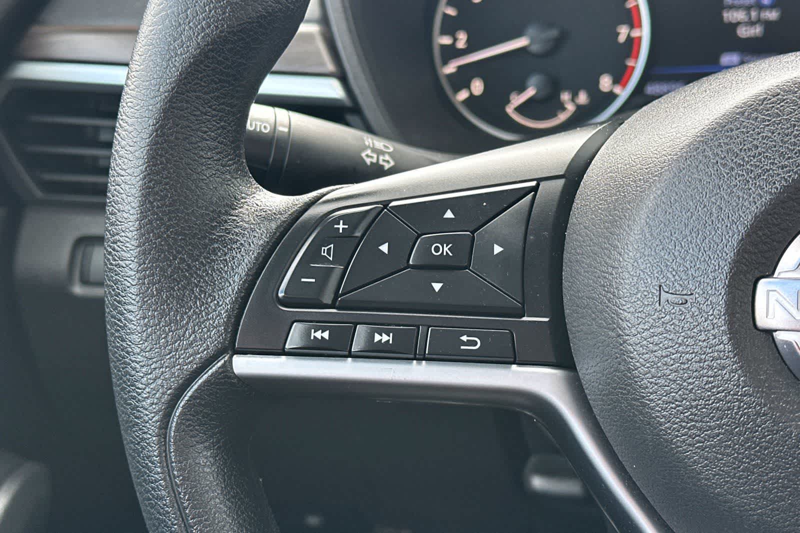 Thumbnail: 2024 Nissan Altima - 24