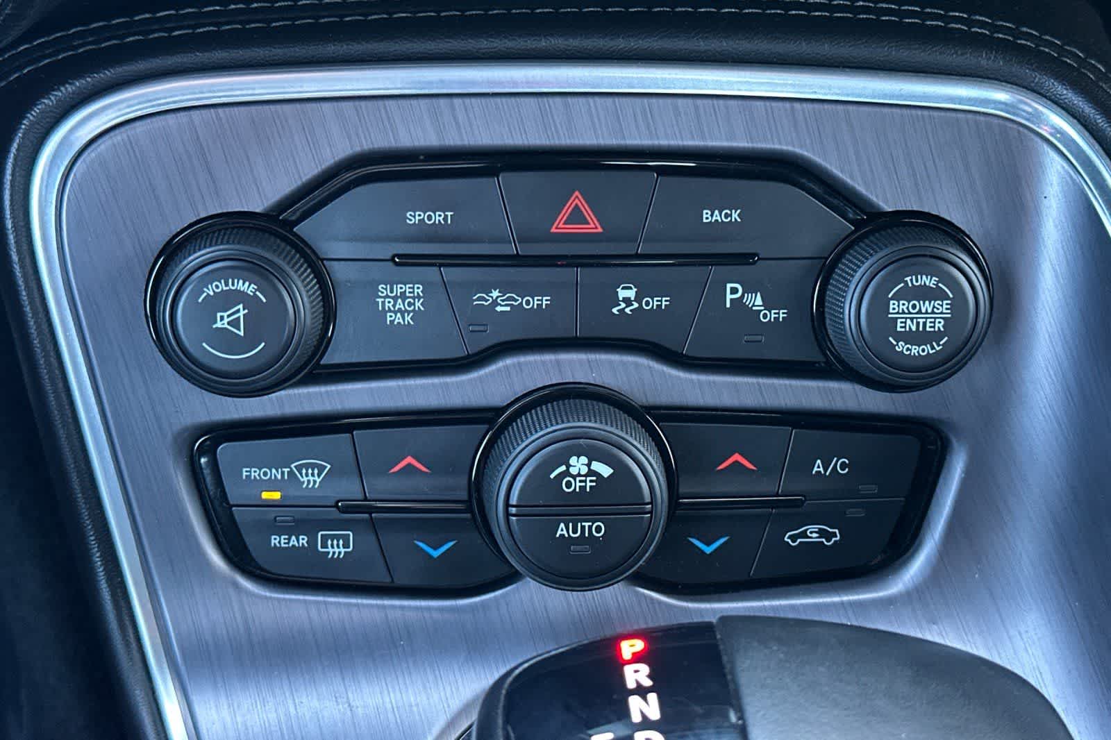 Thumbnail: 2016 Dodge Challenger - 22