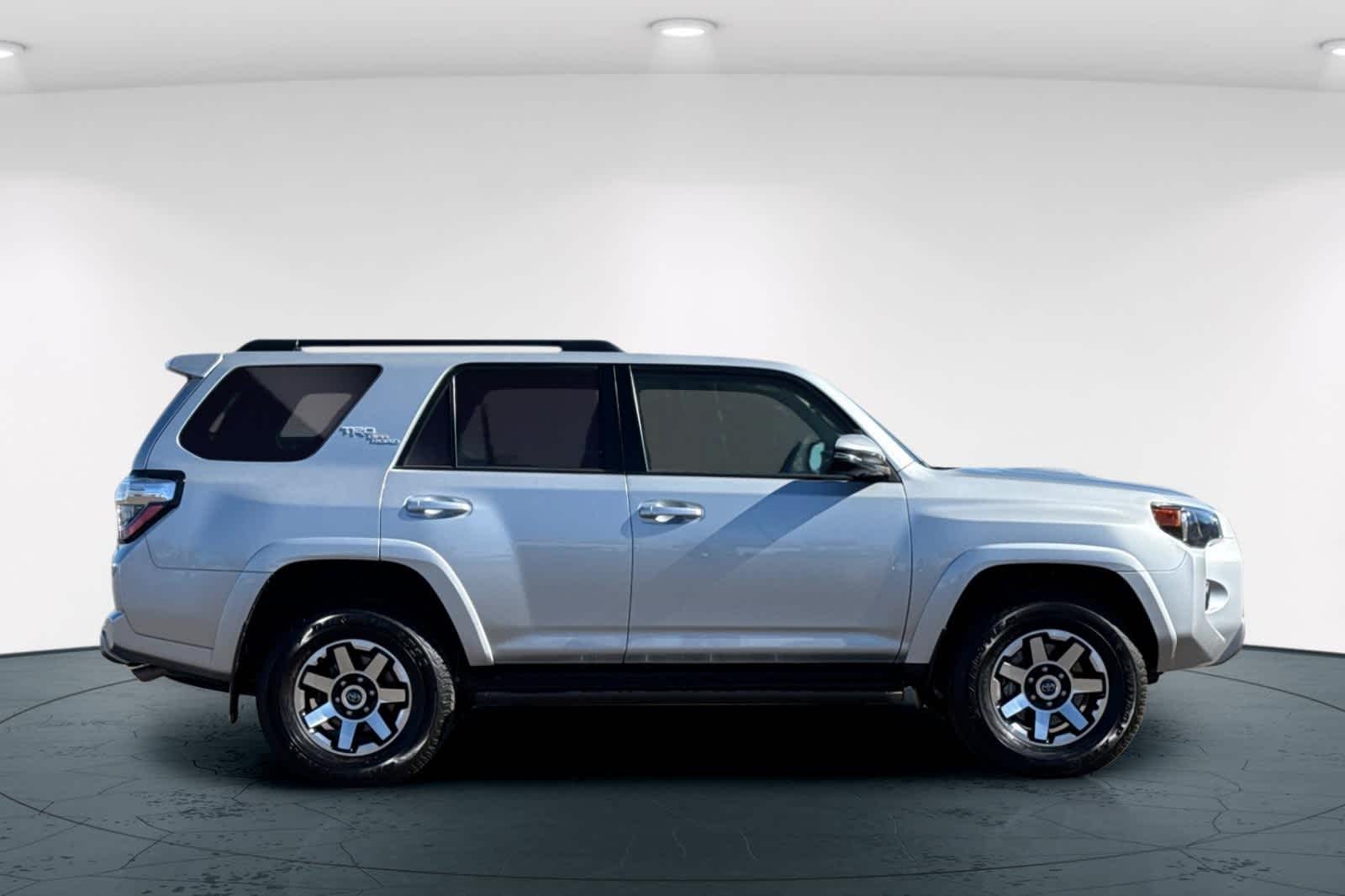 Thumbnail: 2024 Toyota 4Runner - 6