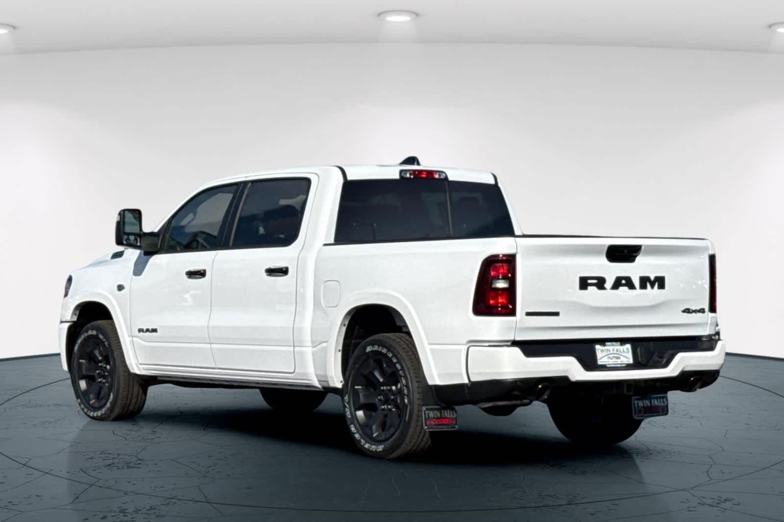 Thumbnail: 2026 RAM 1500 - 8