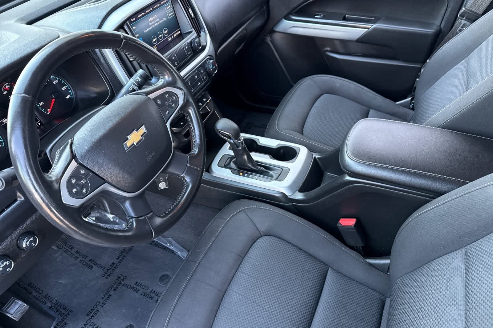 Thumbnail: 2022 Chevrolet Colorado - 11