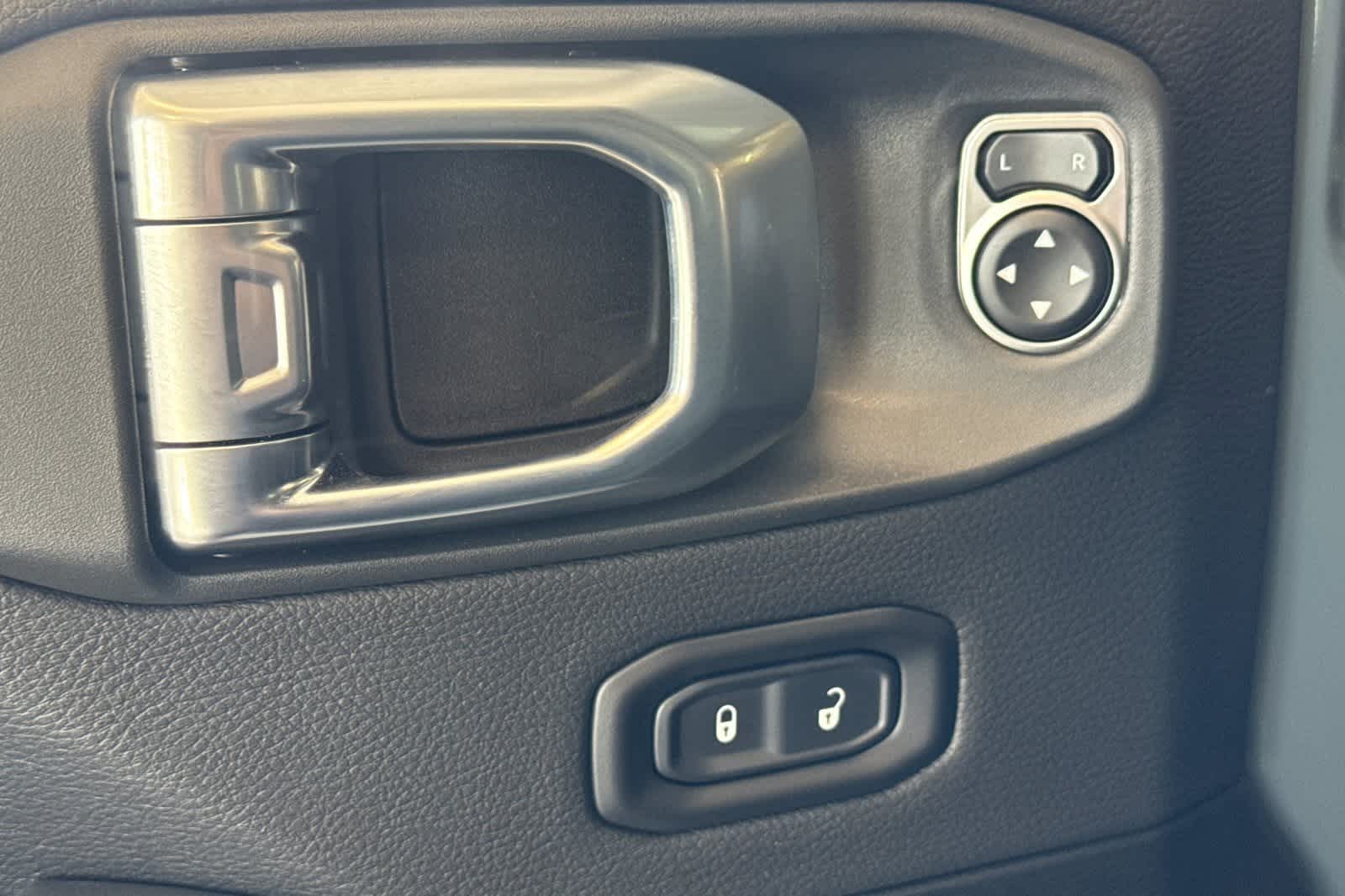 Thumbnail: 2026 Jeep Wrangler - 13