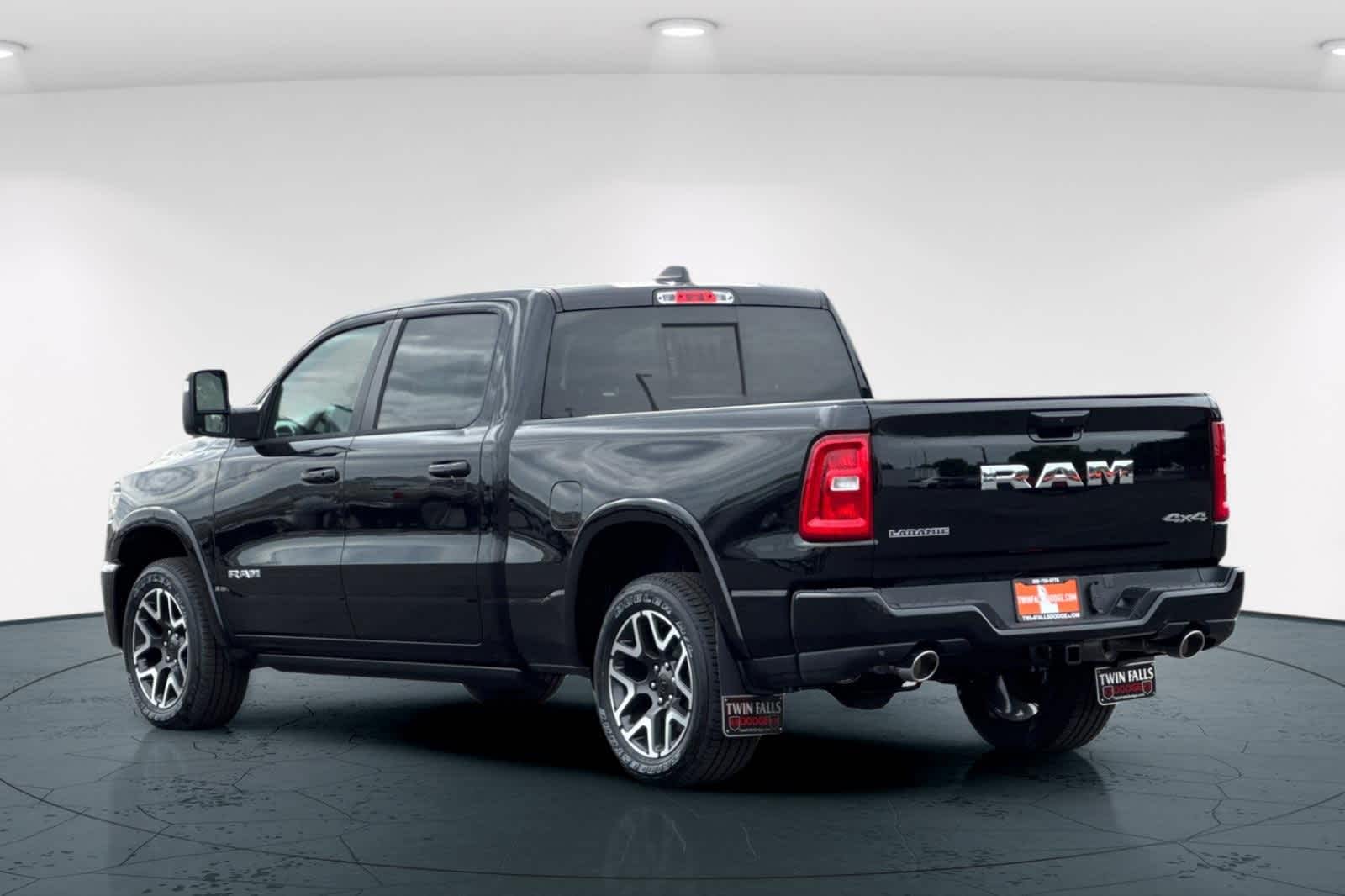 Thumbnail: 2025 RAM 1500 - 8