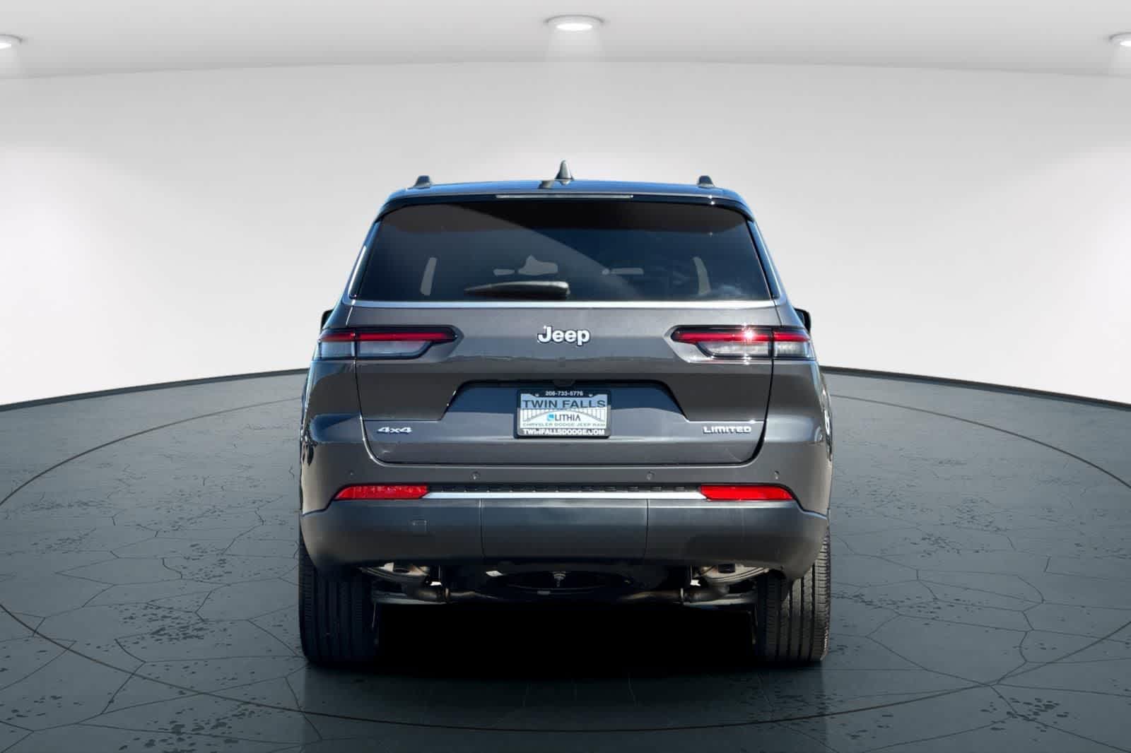 Thumbnail: 2026 Jeep Grand Cherokee - 7
