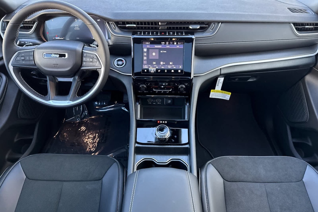 New 2025 Jeep Grand Cherokee ALTITUDE X 4X4 Sport Utility