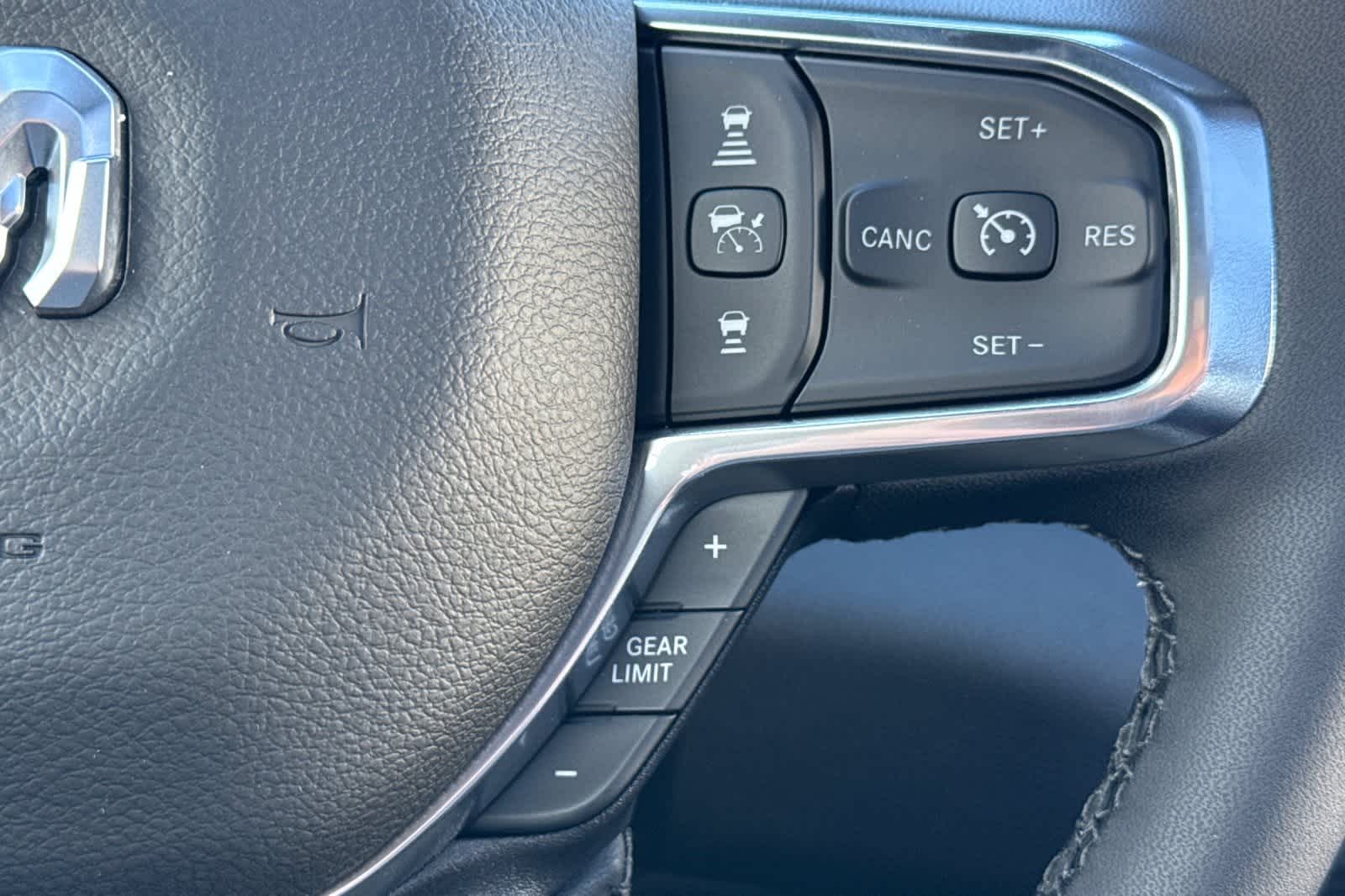 Thumbnail: 2026 RAM 1500 - 27