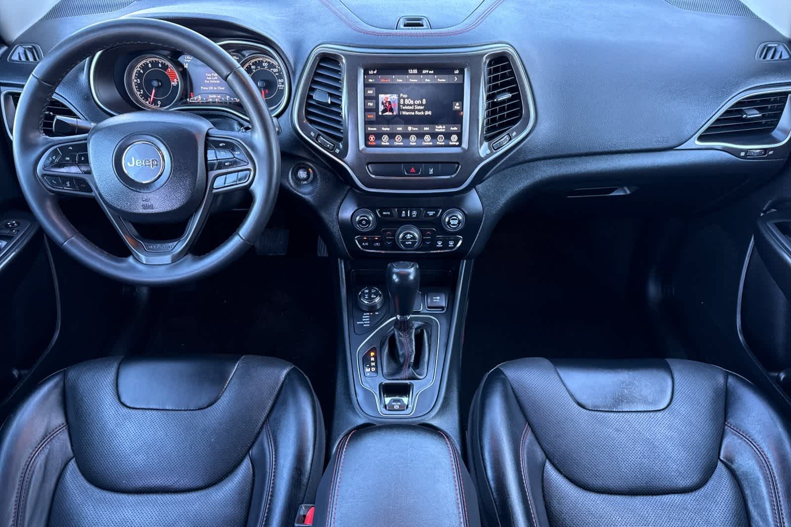 Thumbnail: 2022 Jeep Cherokee - 3