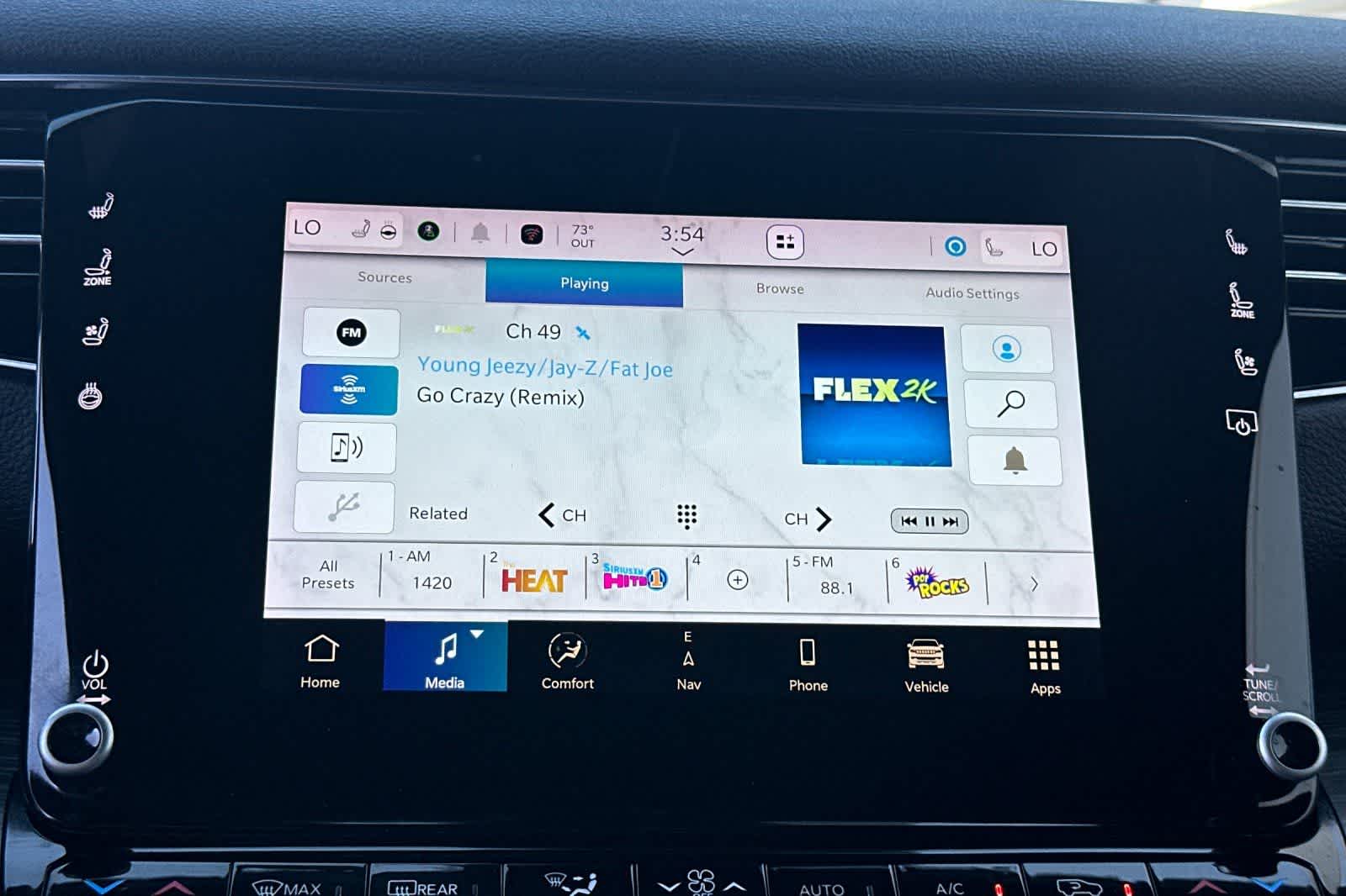 Thumbnail: 2023 Jeep Wagoneer - 21