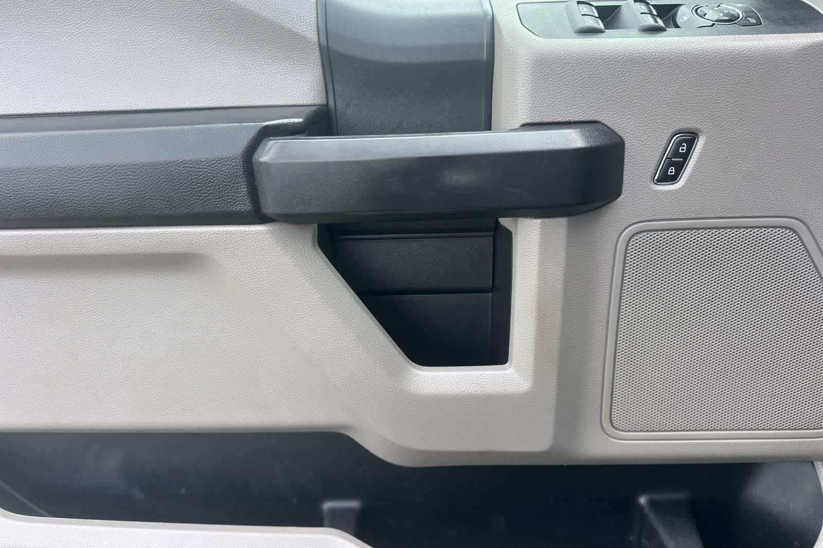 Thumbnail: 2020 Ford F-250 - 12