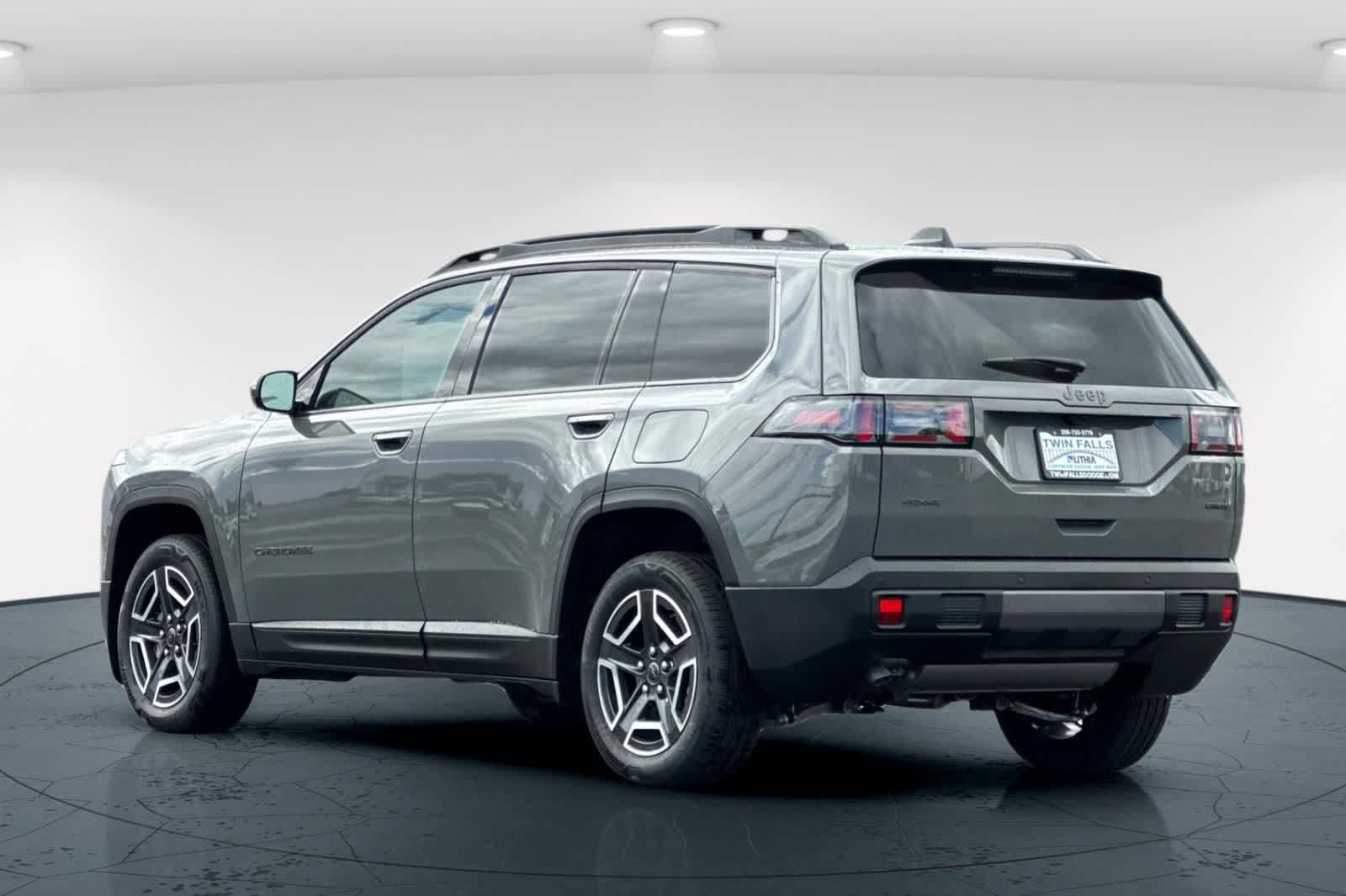 Thumbnail: 2026 Jeep Cherokee - 8