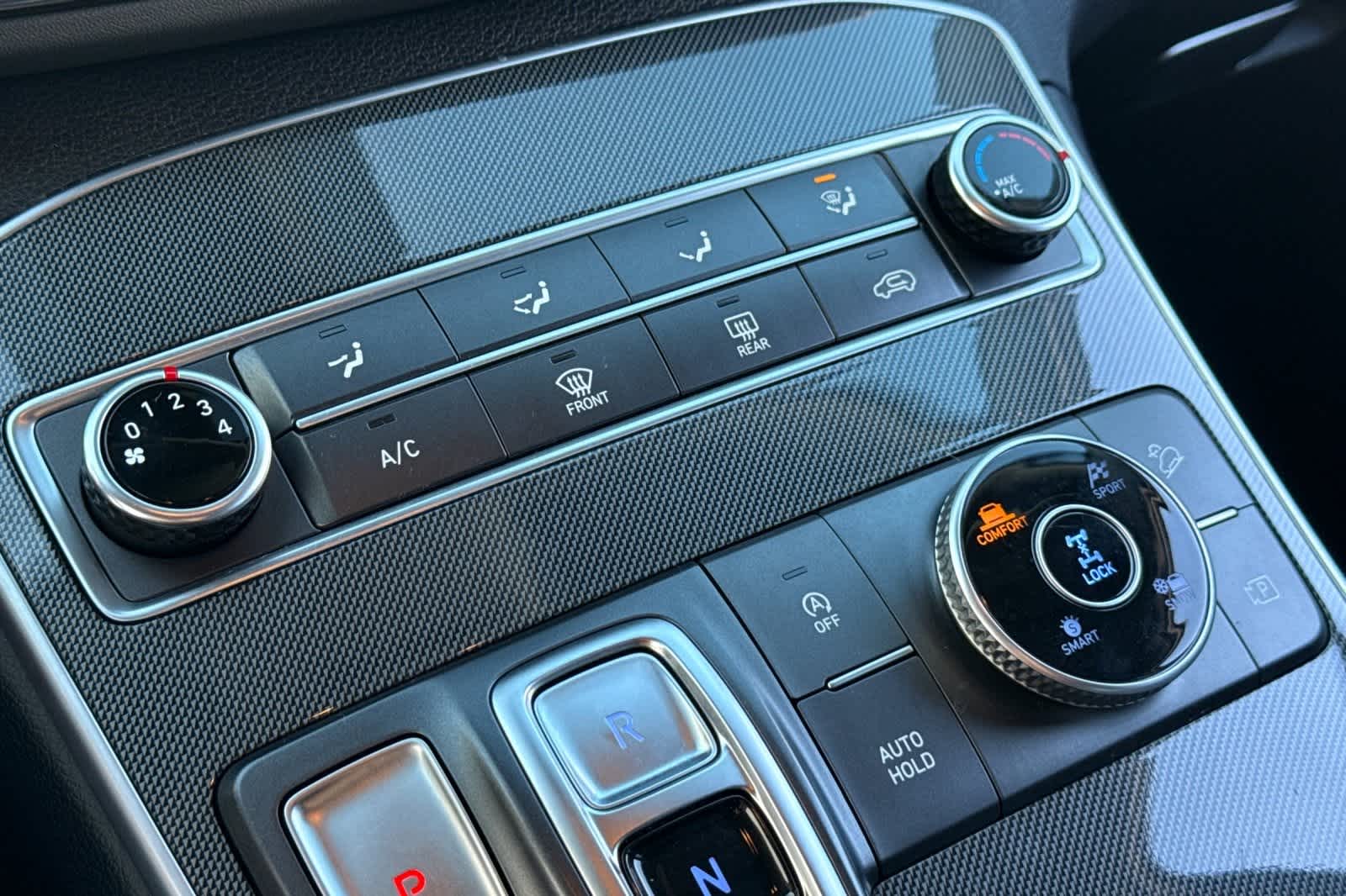 Thumbnail: 2023 Hyundai Santa Fe - 22