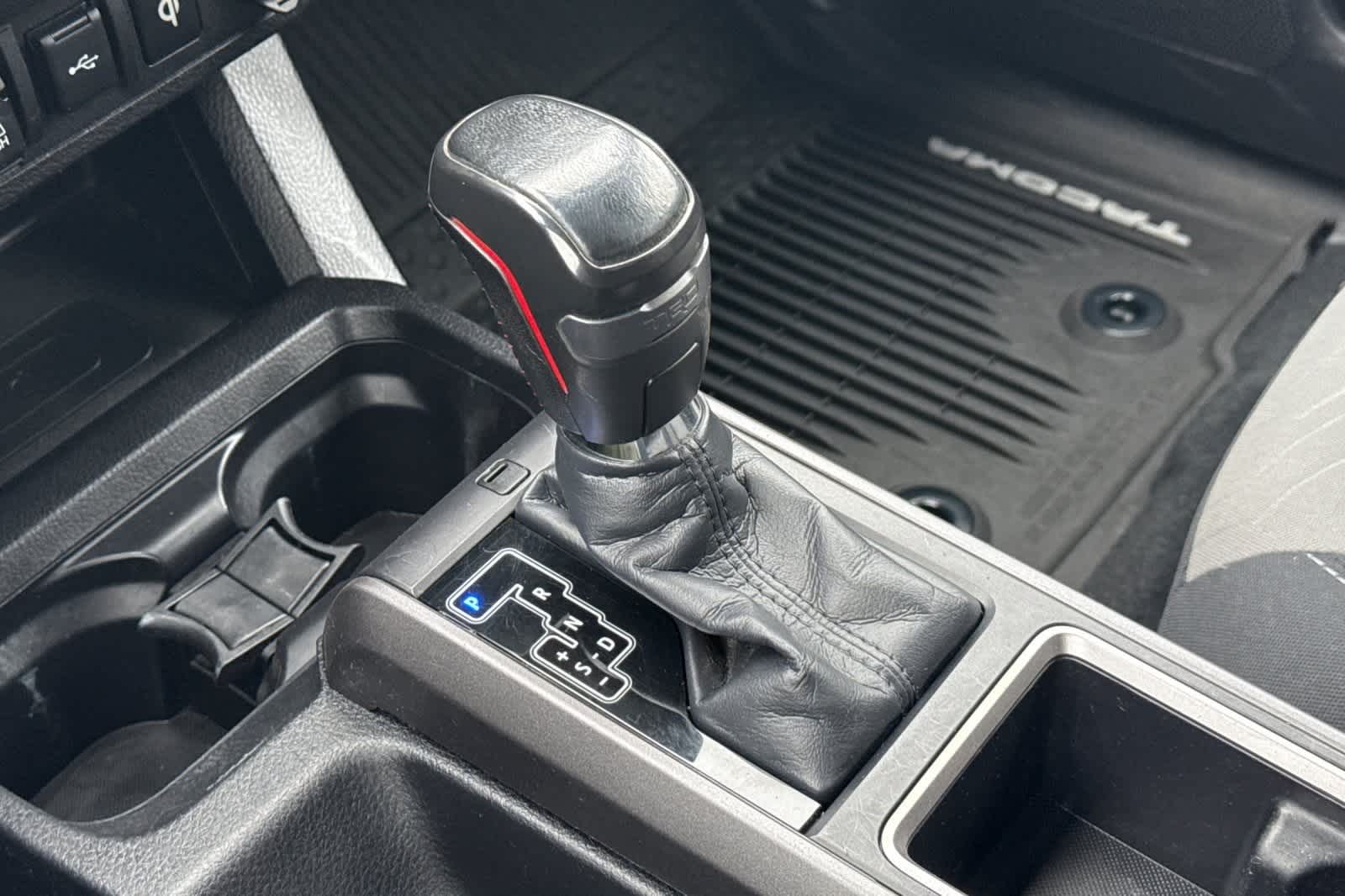 Thumbnail: 2020 Toyota Tacoma - 21