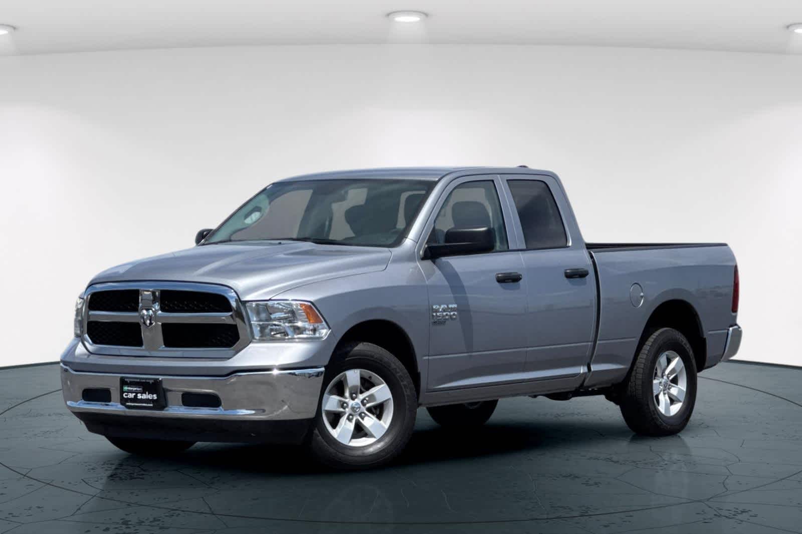 2024 Ram 1500 Classic SLT