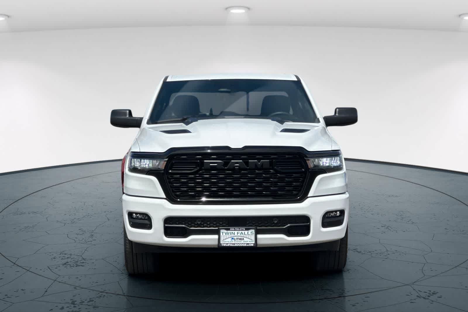 Thumbnail: 2026 RAM 1500 - 10
