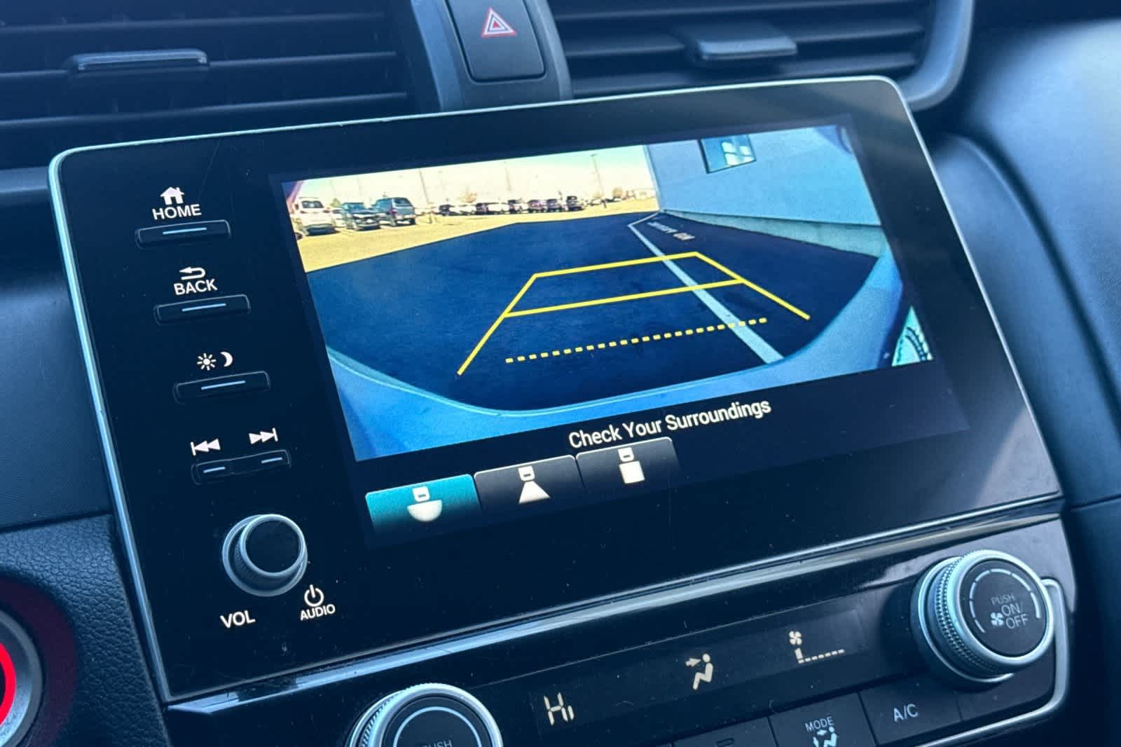 Thumbnail: 2020 Honda Insight - 19