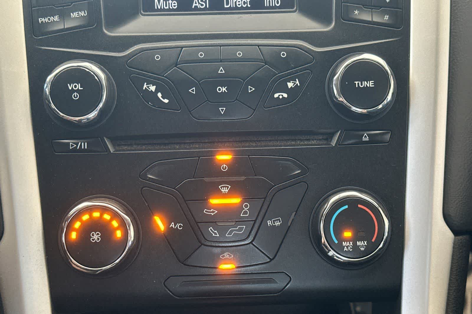 Thumbnail: 2014 Ford Fusion - 20