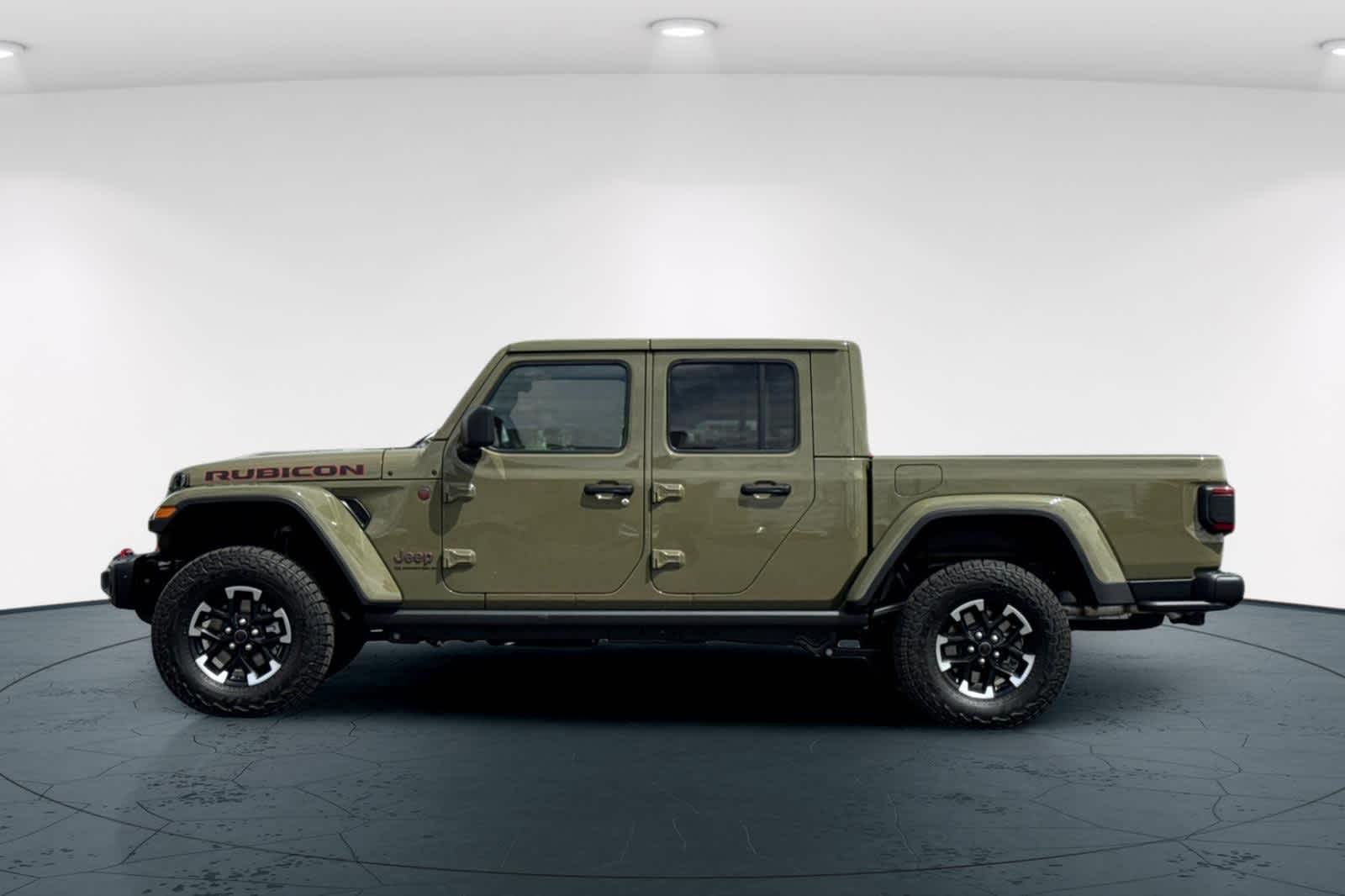 Thumbnail: 2025 Jeep Gladiator - 9