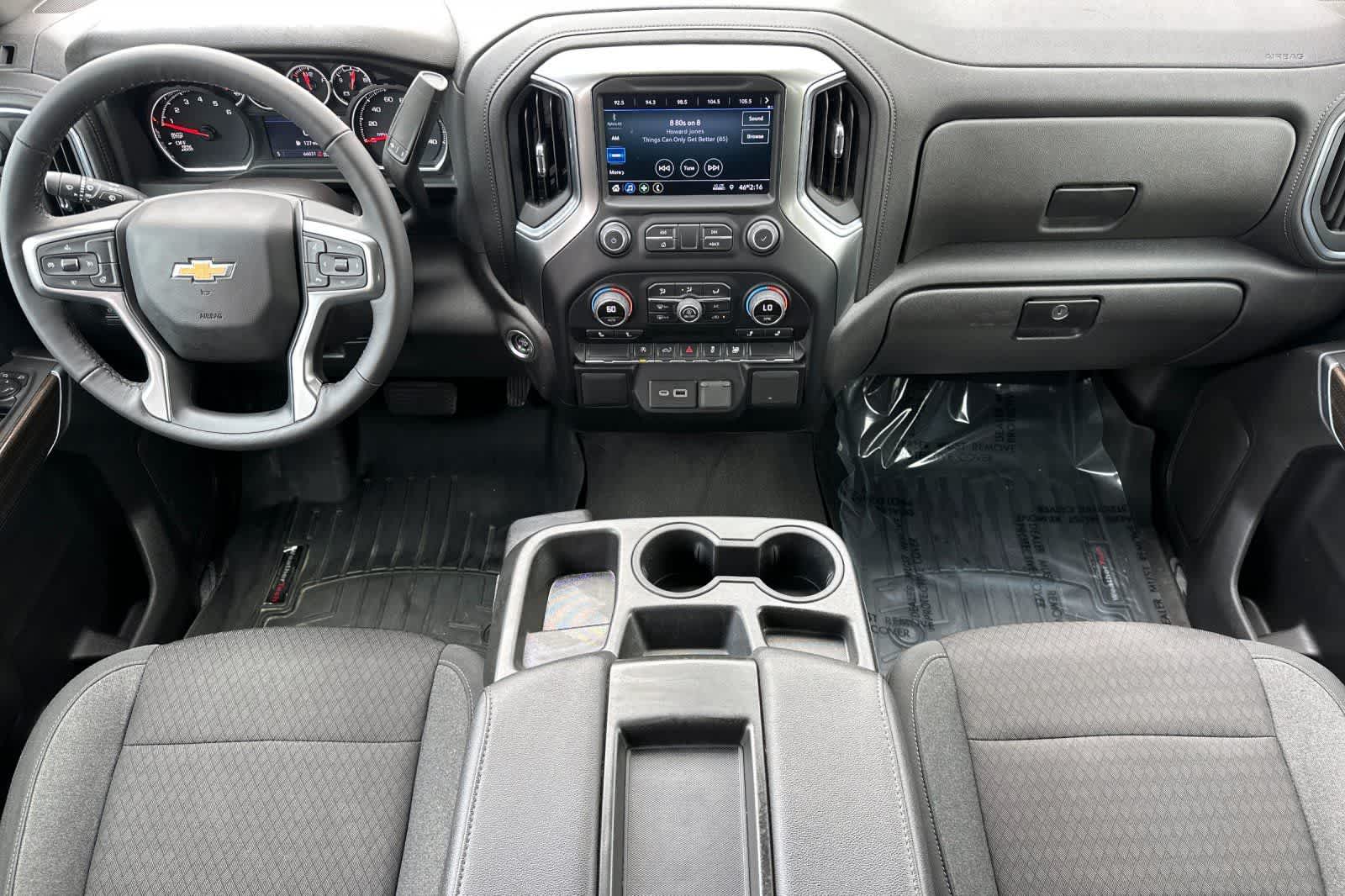 Thumbnail: 2022 Chevrolet Silverado 1500 - 3