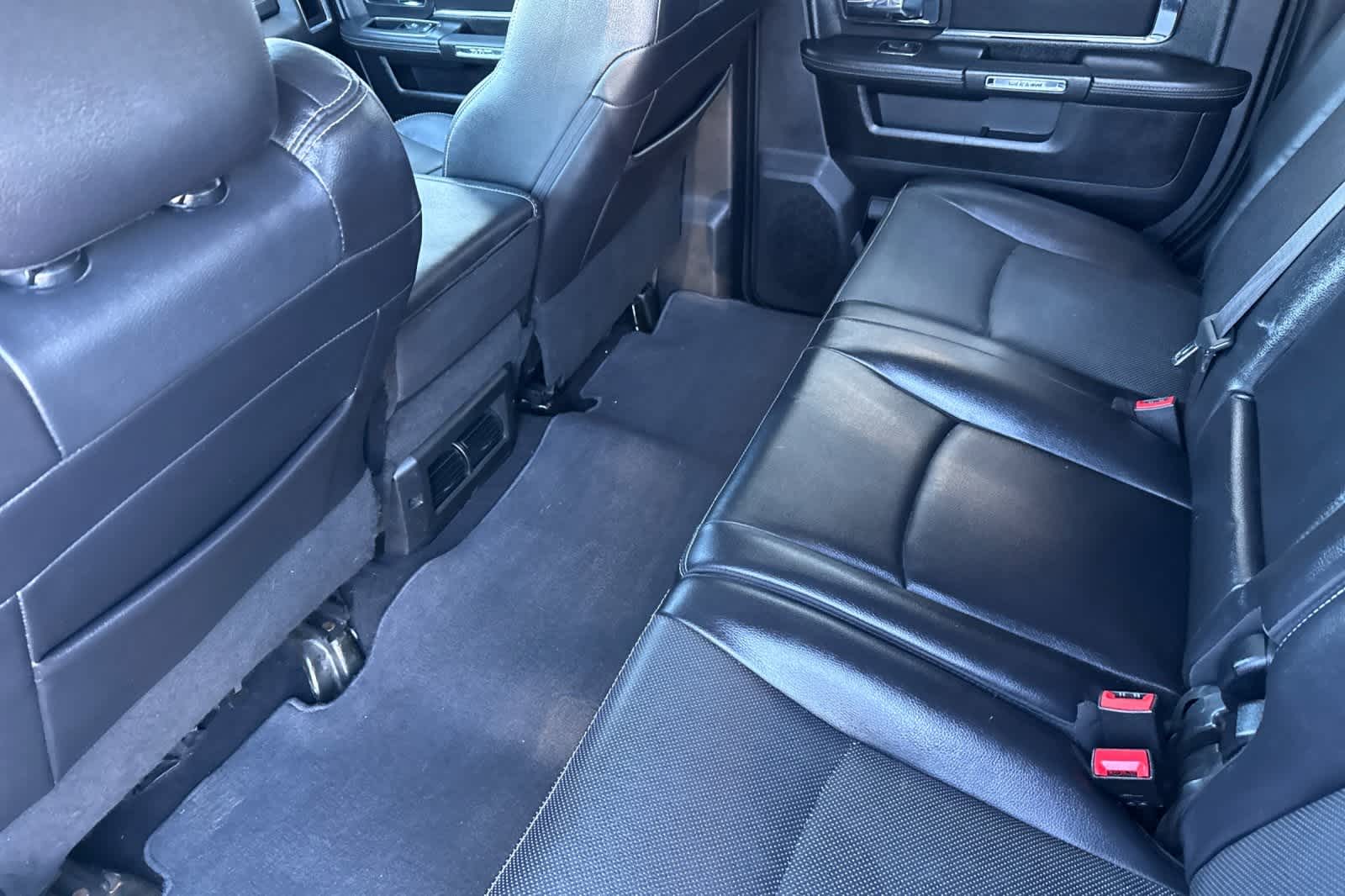 2017 Ram 2500 Laramie photo 4