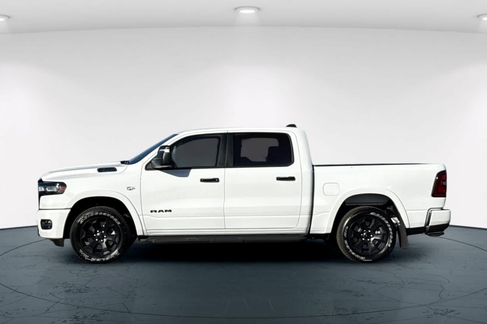 Thumbnail: 2026 RAM 1500 - 9