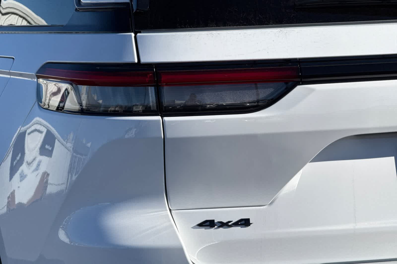 Thumbnail: 2026 Jeep Grand Cherokee - 32