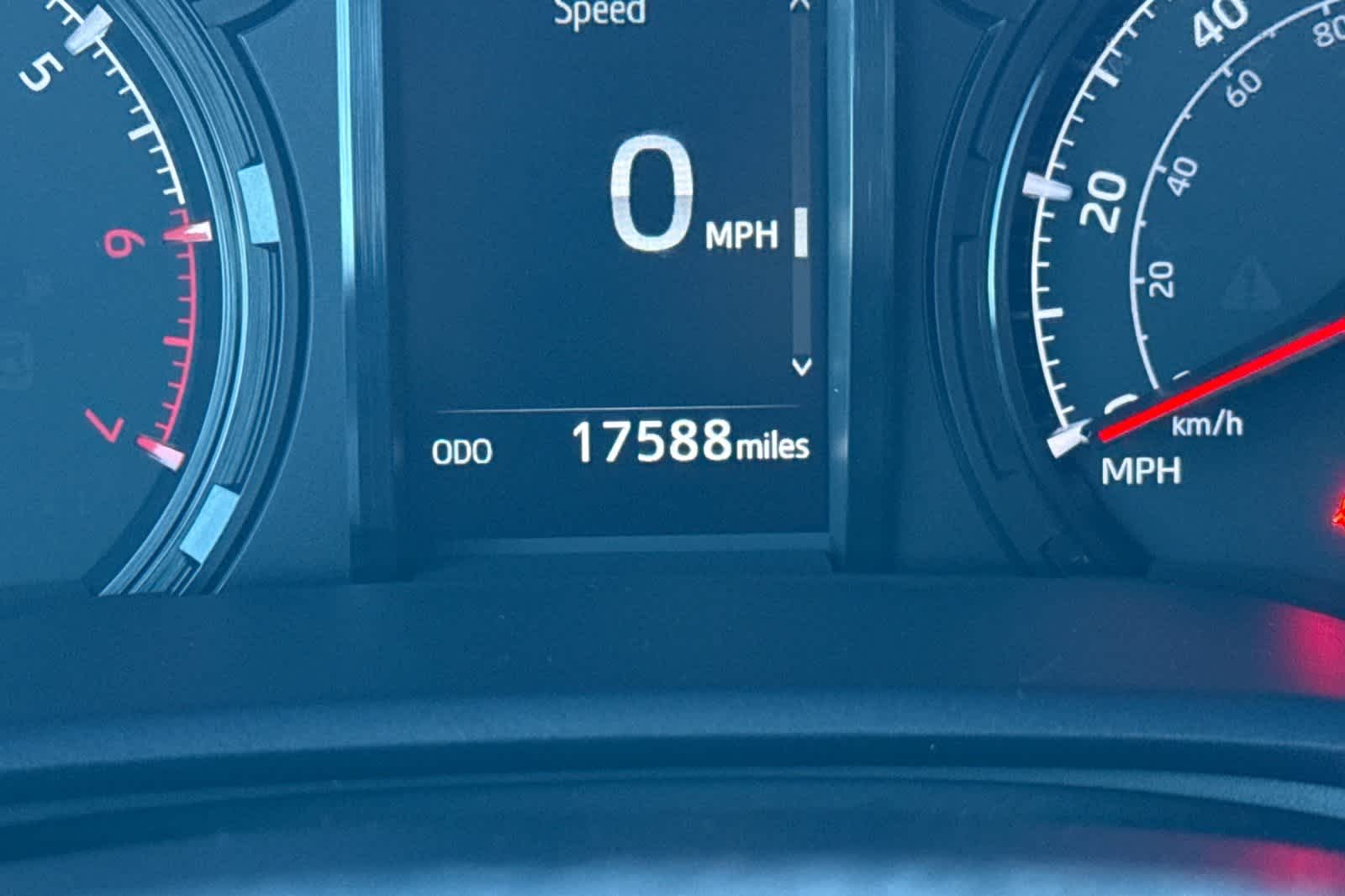 Thumbnail: 2021 Toyota 4Runner - 29