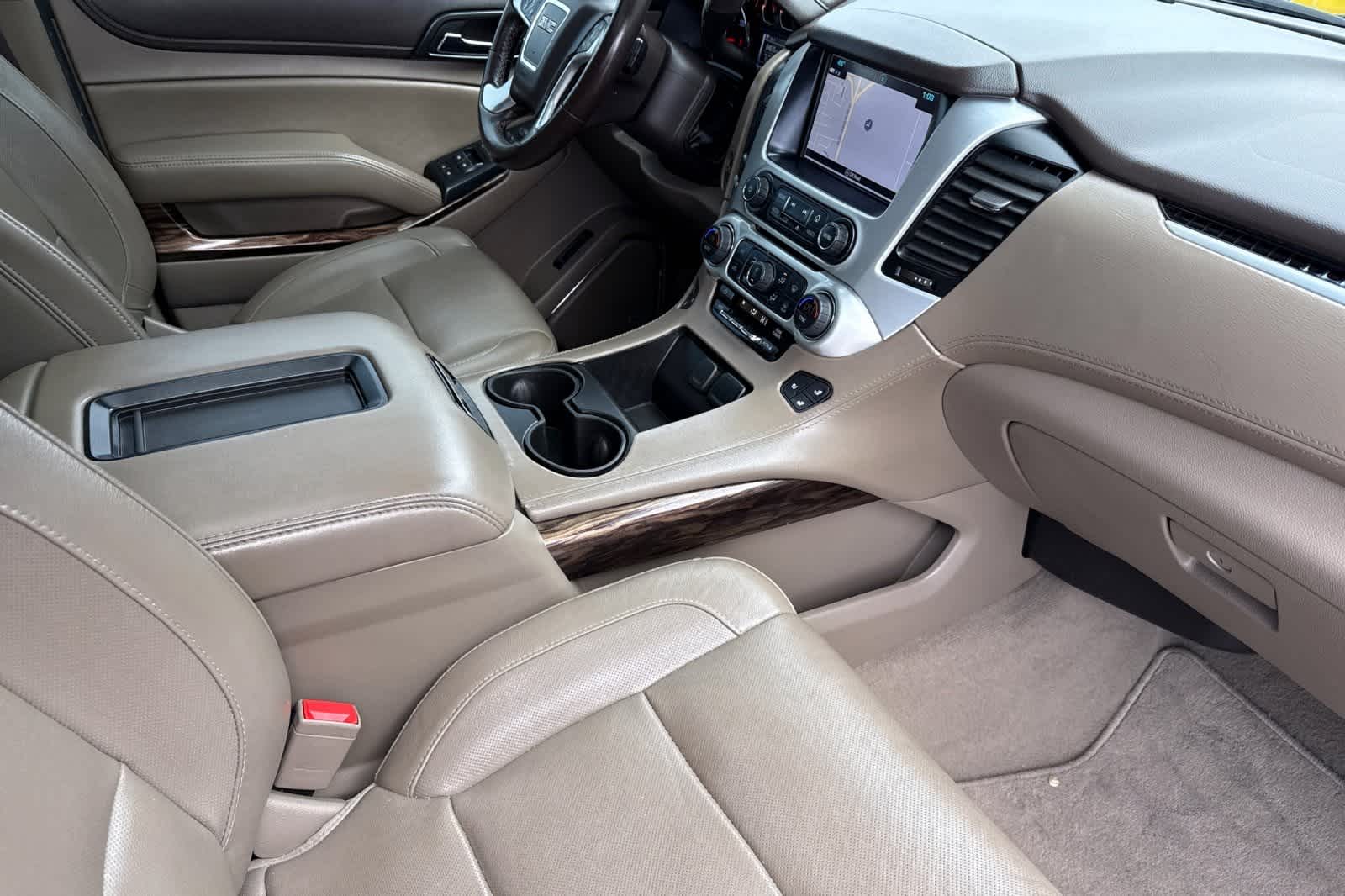 Thumbnail: 2020 GMC Yukon - 19